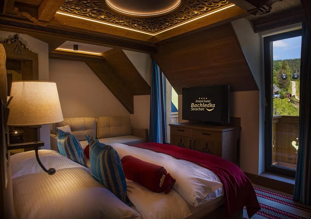 Balcony/Terrace, Bed in Grand Hotel**** Bachledka Strachan