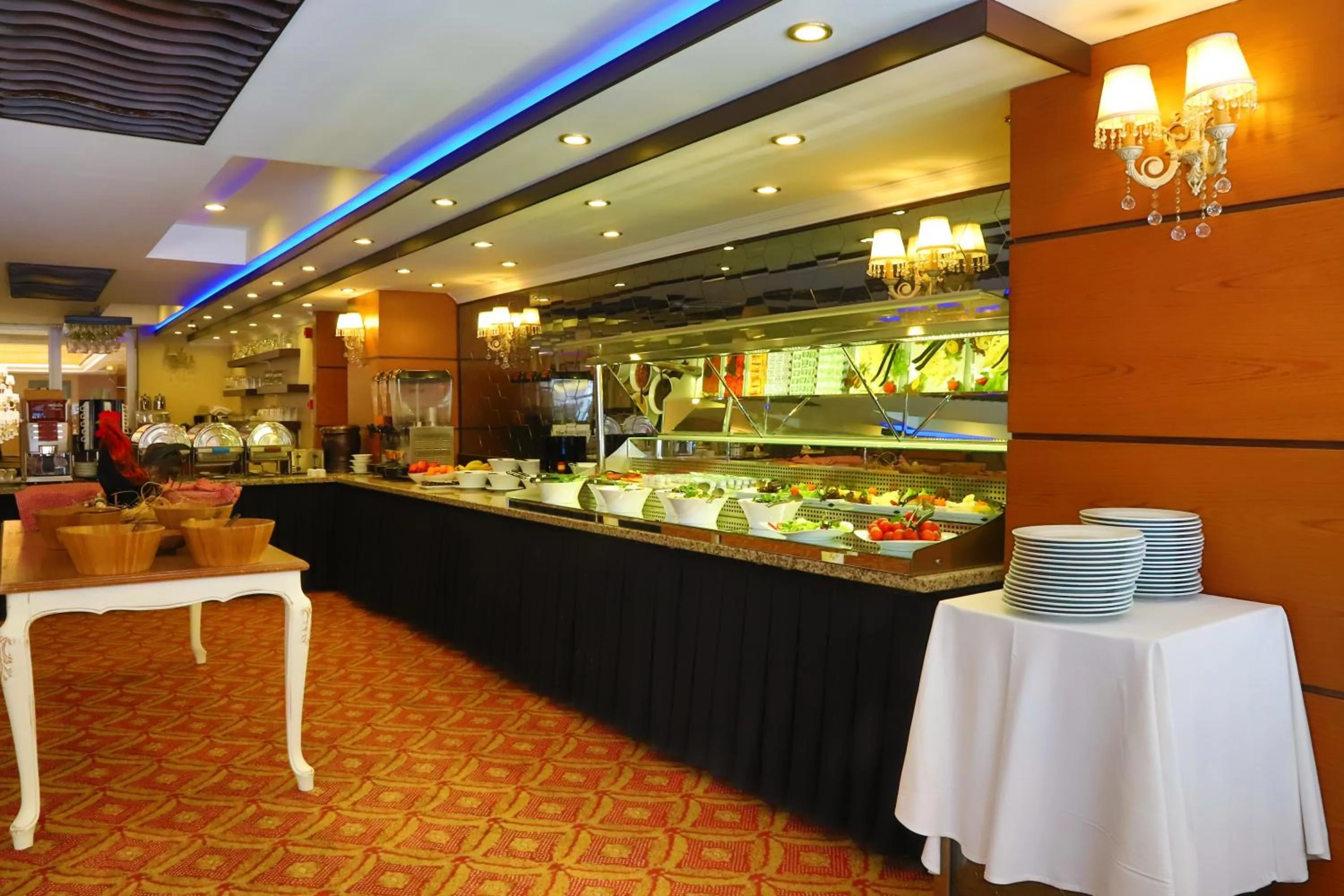 Buffet breakfast in Arya Hotel Sakarya