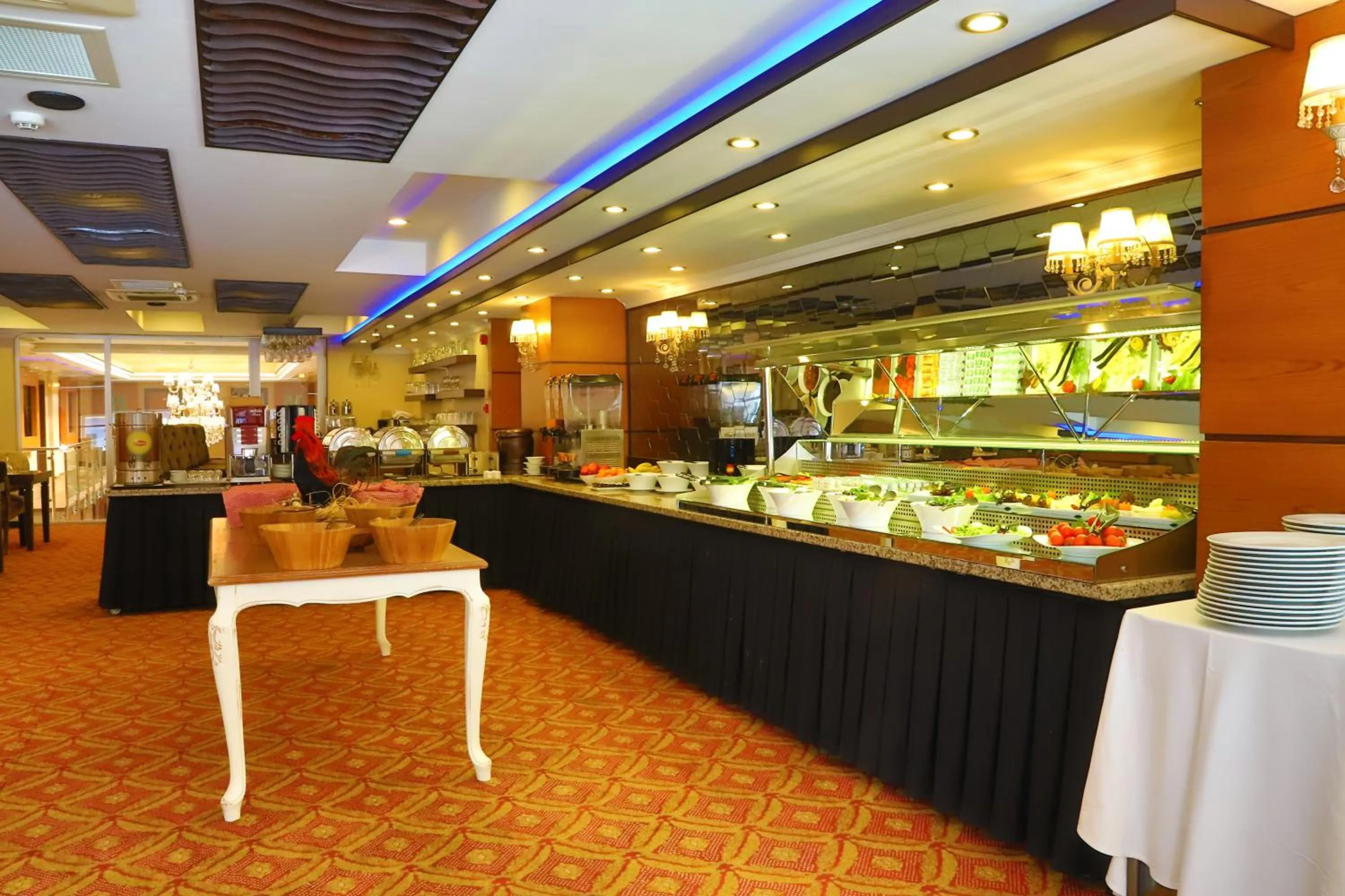 Buffet breakfast in Arya Hotel Sakarya