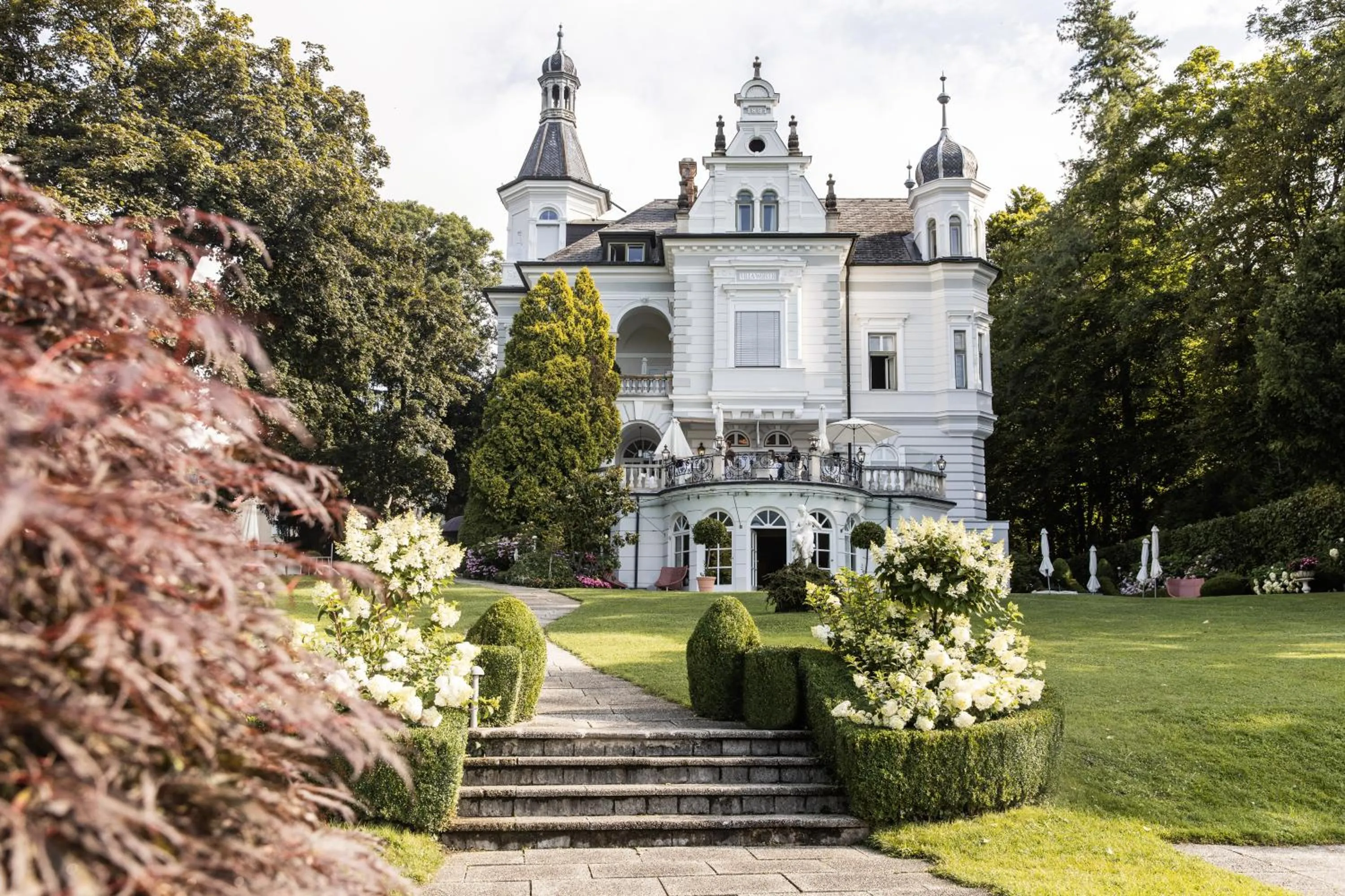 Property building in Dermuth Hotels – Parkvilla Wörth