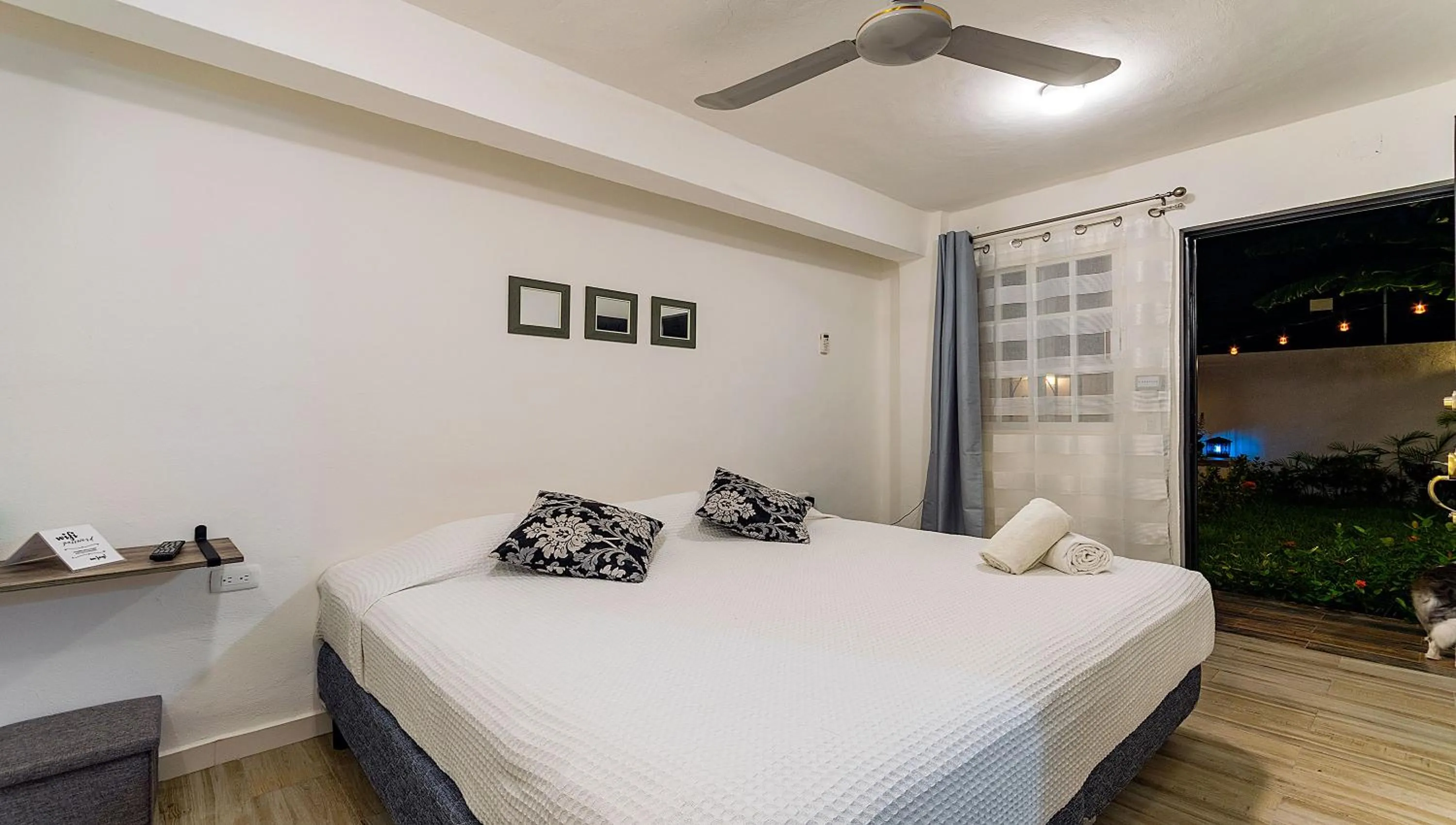 Bed in Vacation Rental - Standard Room at Casa Cocoa