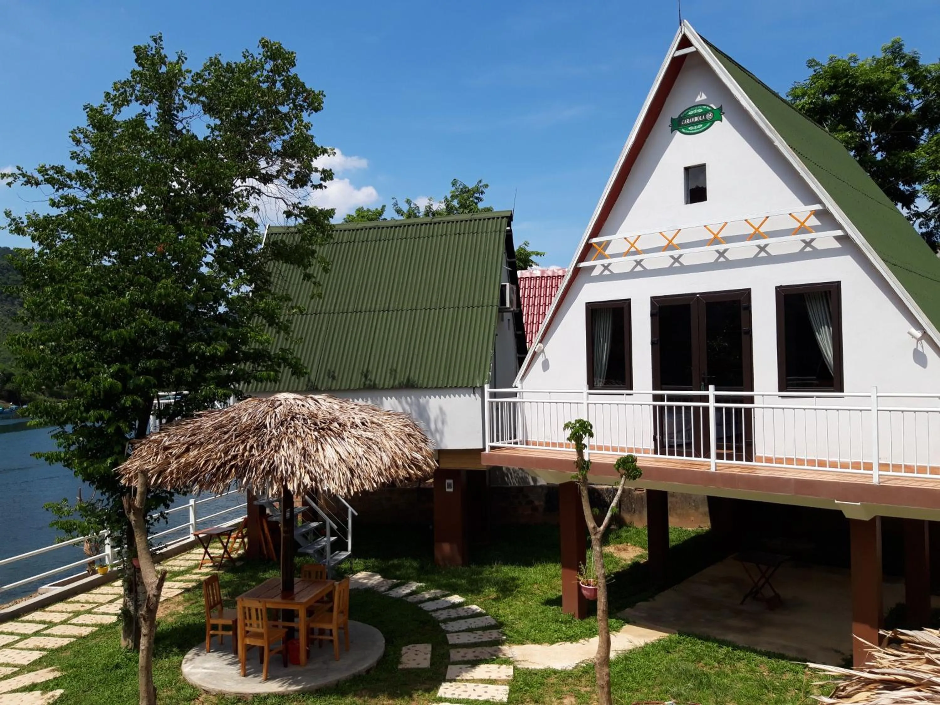 Property building in Carambola Bungalow