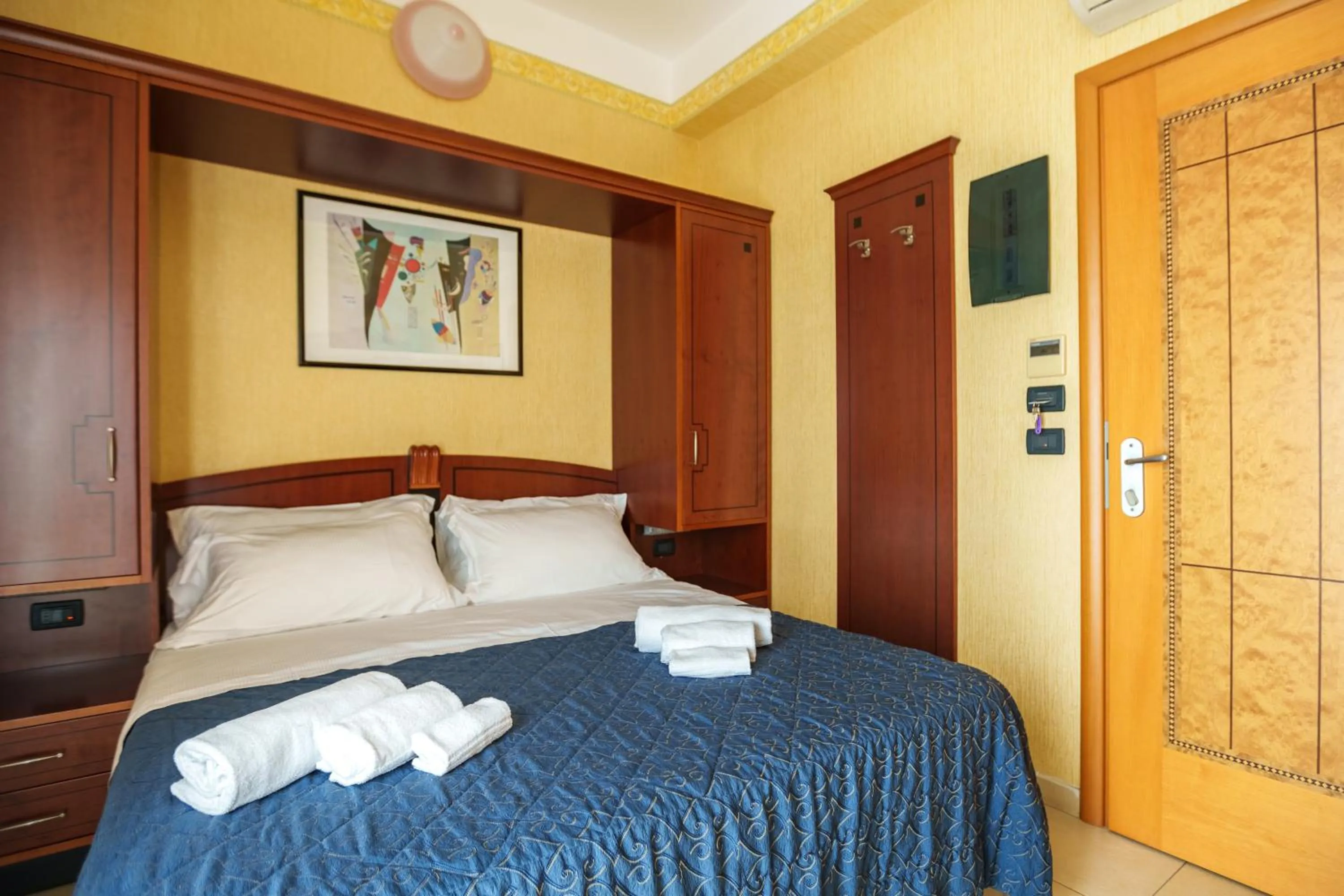 Bed in Hotel Rex Rimini