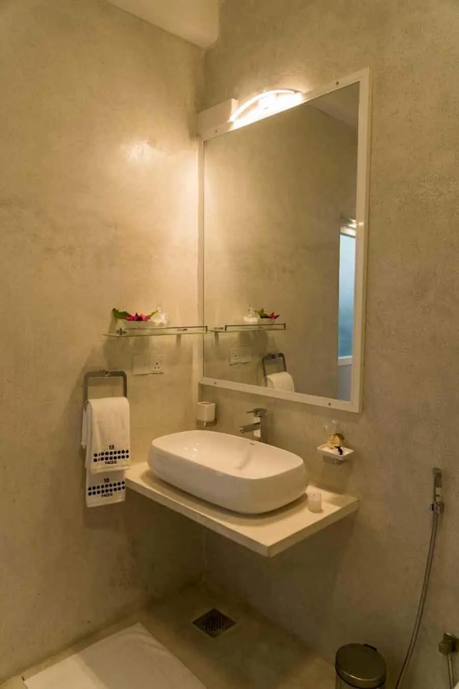 Bathroom in 18 Faces with free drop off to Galle Fort by TukTuk