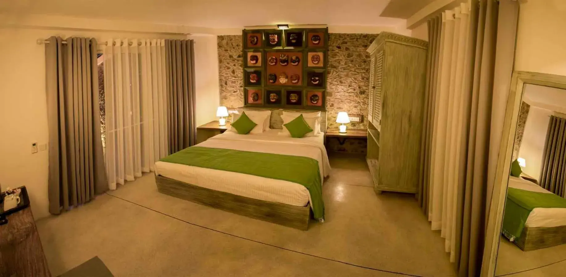 Superior King Room with free drop off to Galle Fort by TukTuk - single occupancy in 18 Faces with free drop off to Galle Fort by TukTuk Superior King Room with free drop off to Galle Fort by TukTuk - single occupancy in 18 Faces with free drop off to Galle Fort by TukTuk