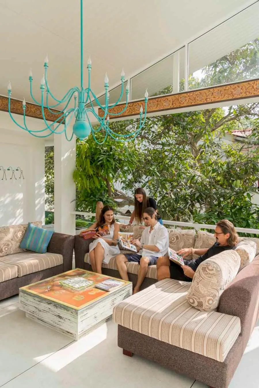 Lounge or bar in 18 Faces with free drop off to Galle Fort by TukTuk