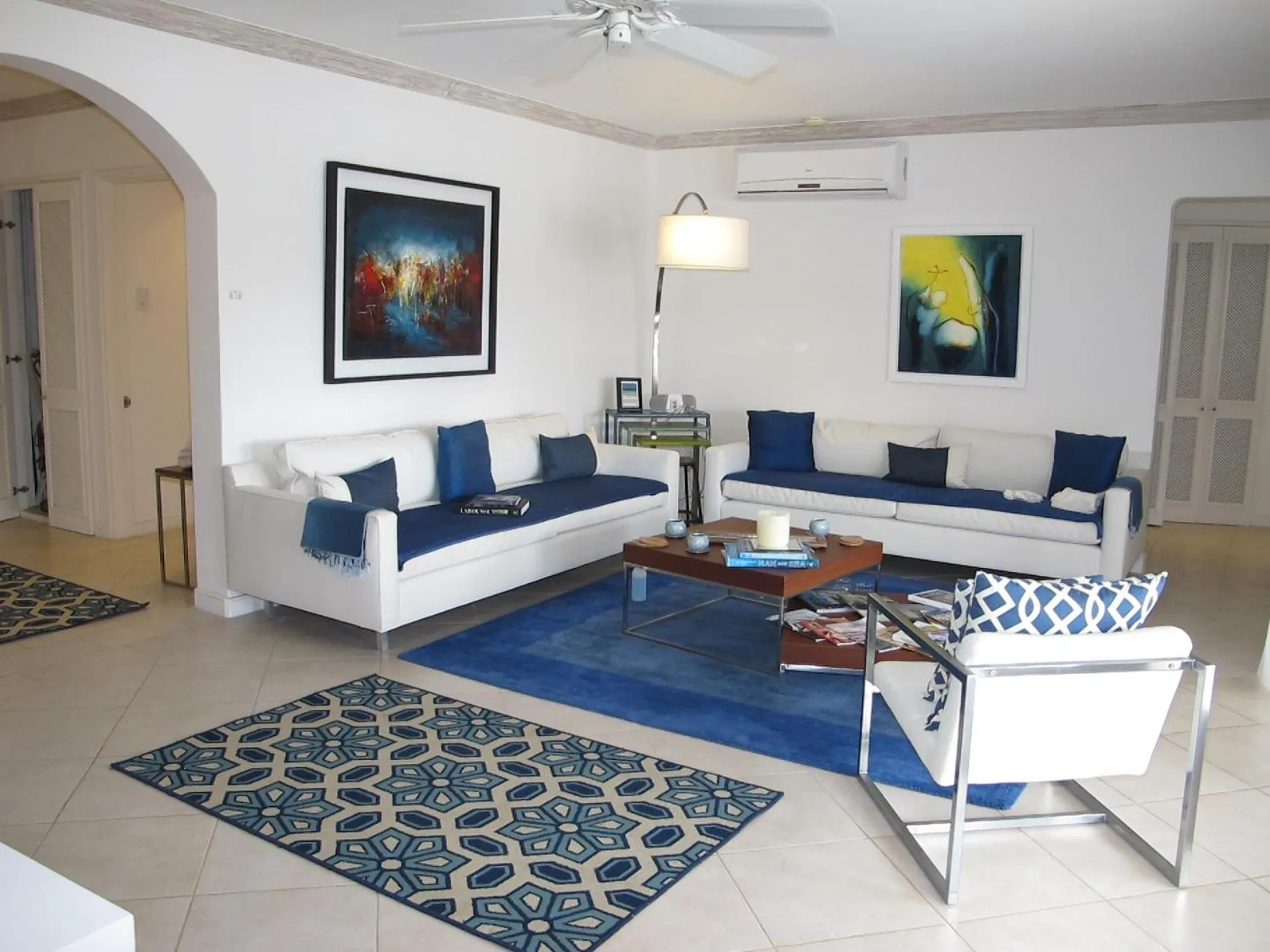 Living room in Port St. Charles