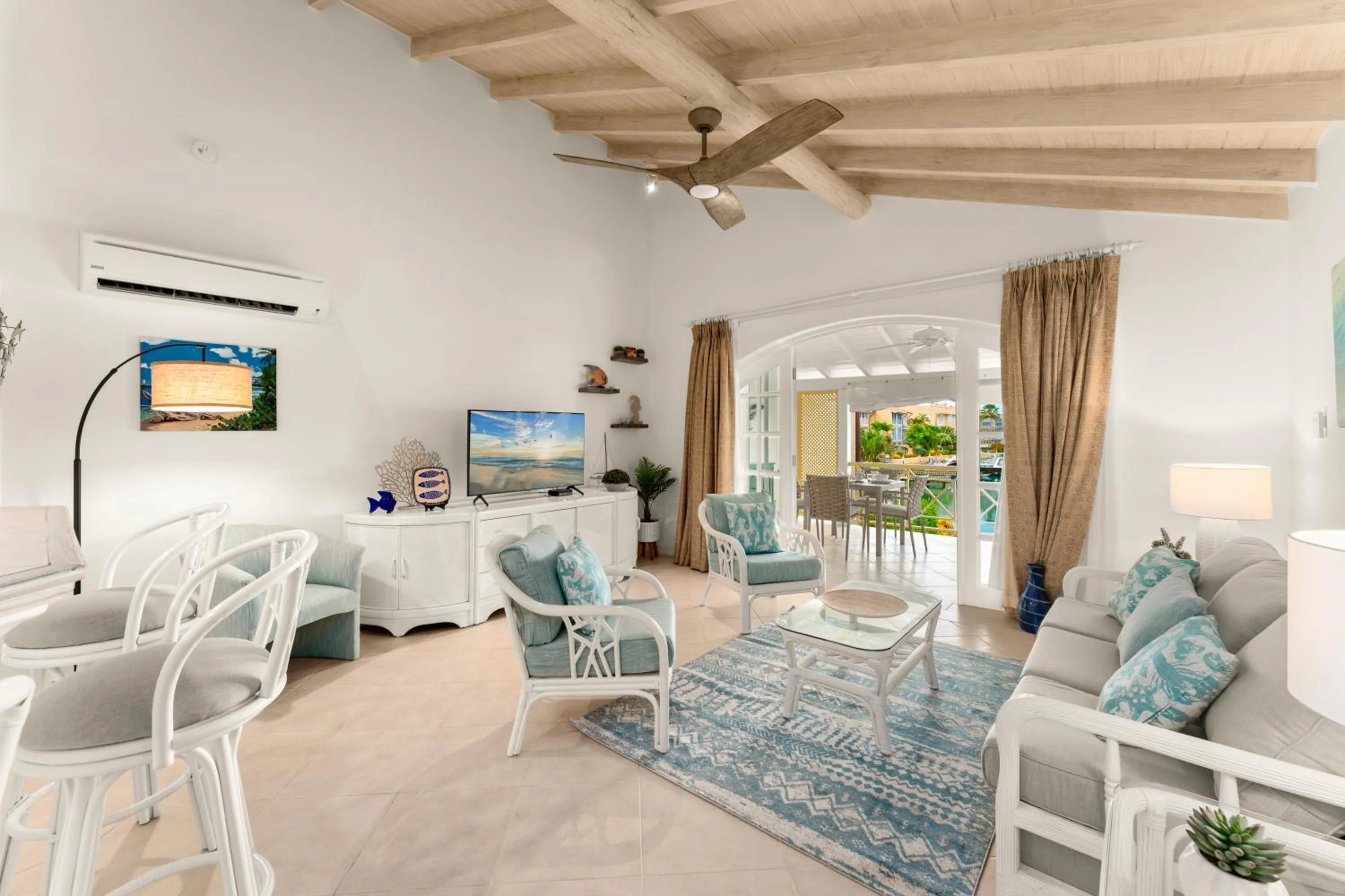 Living room in Port St. Charles