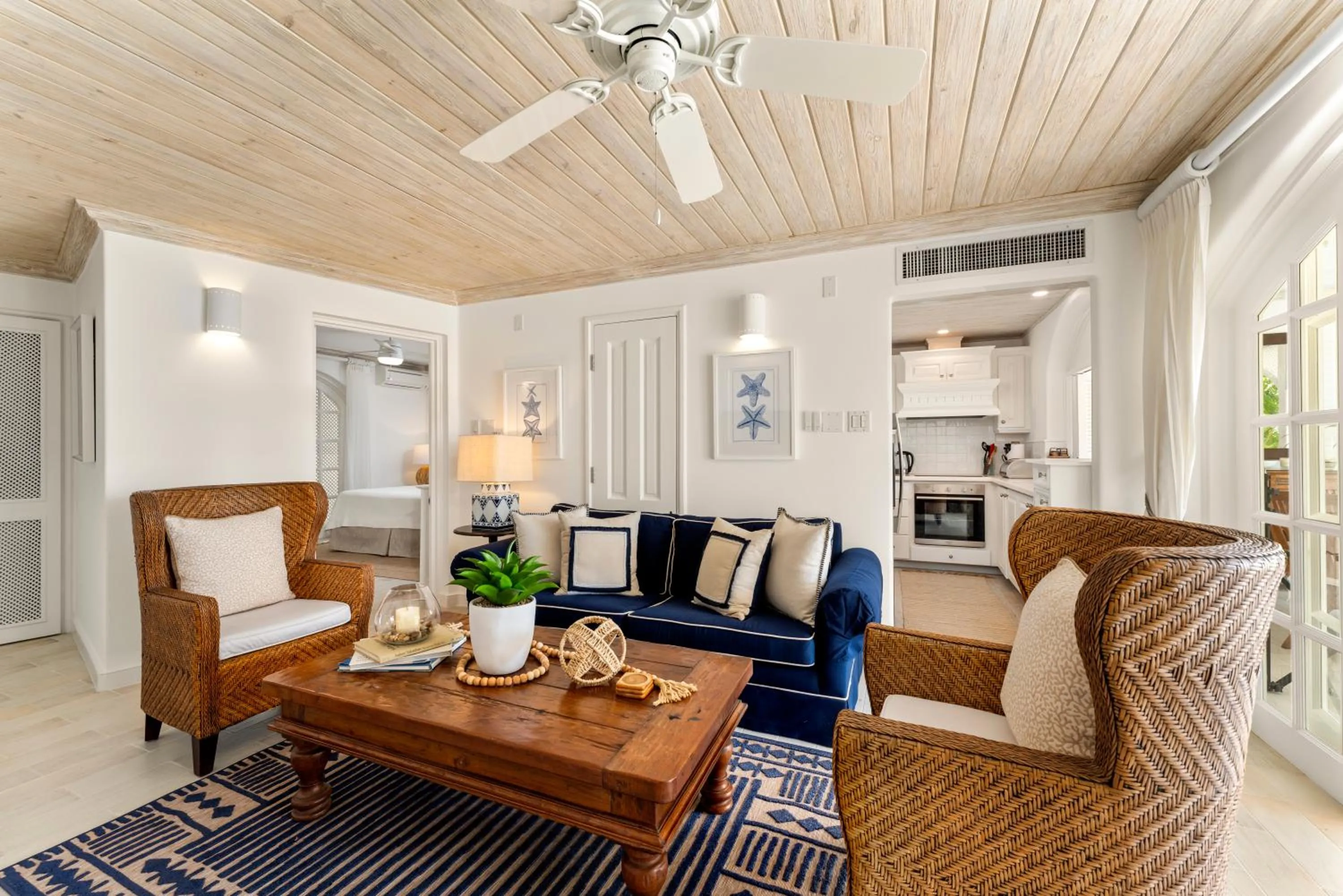 Living room in Port St. Charles