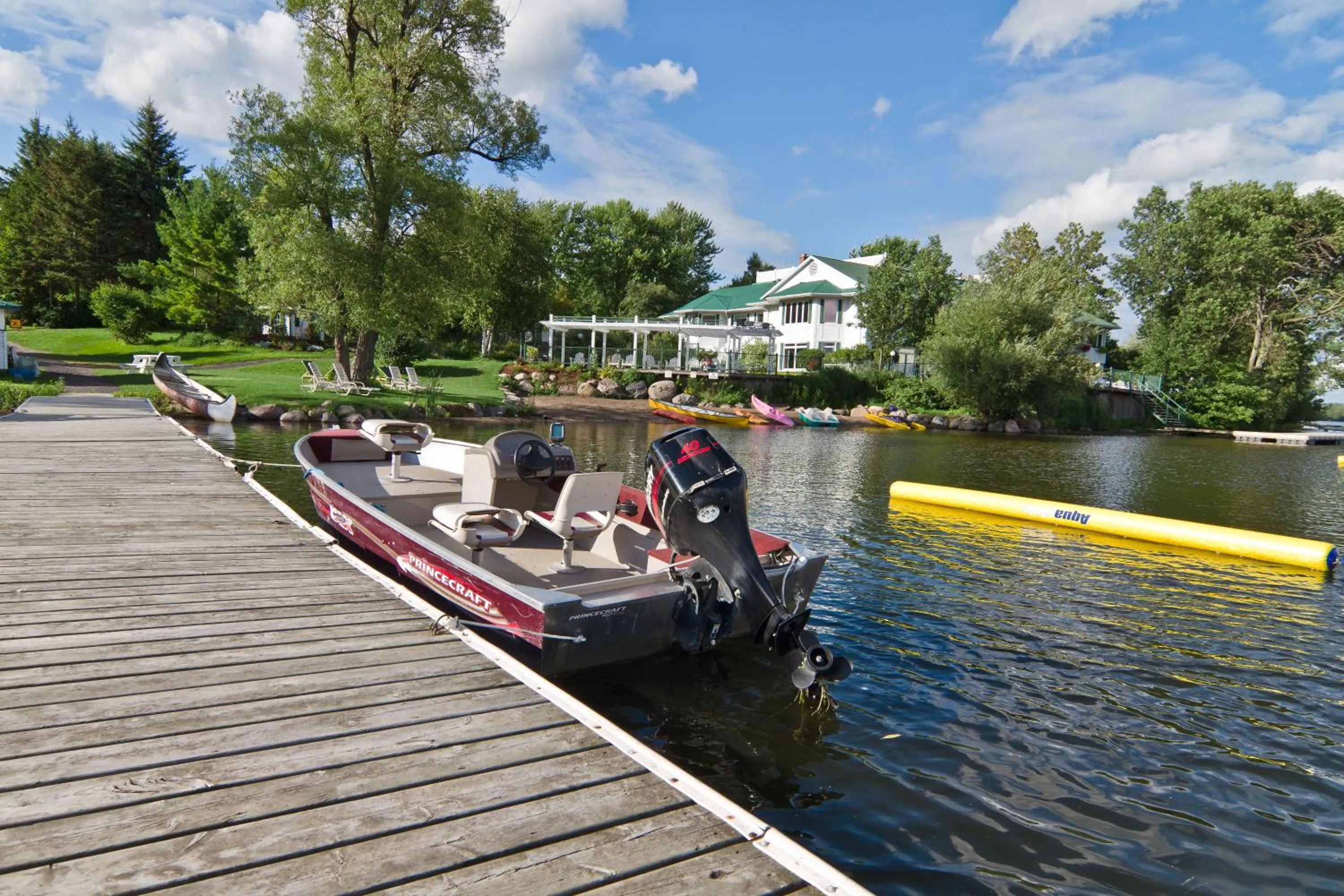 Beach in Elmhirst's Resort