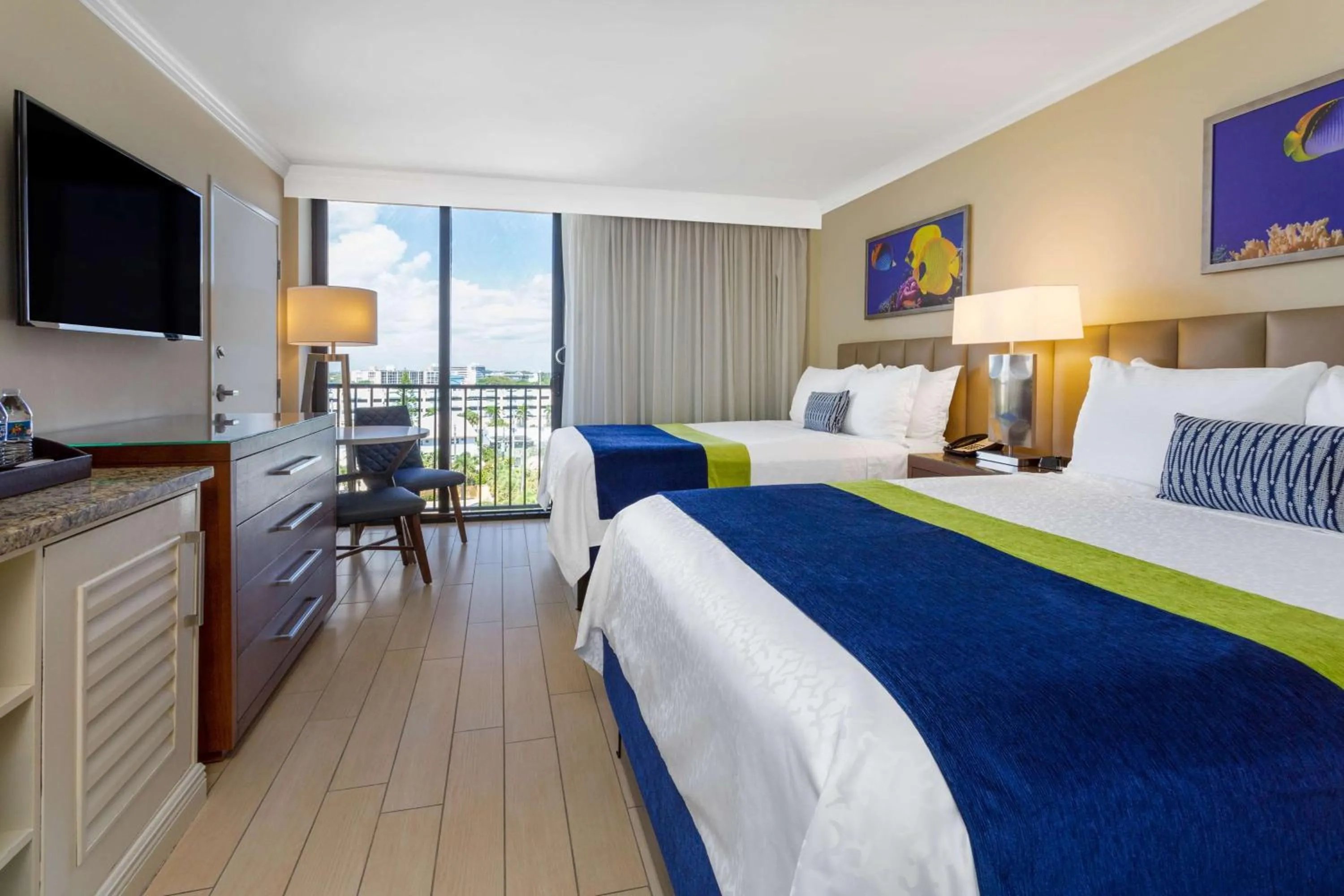 Photo of the whole room, Bed in Wyndham Deerfield Beach Resort