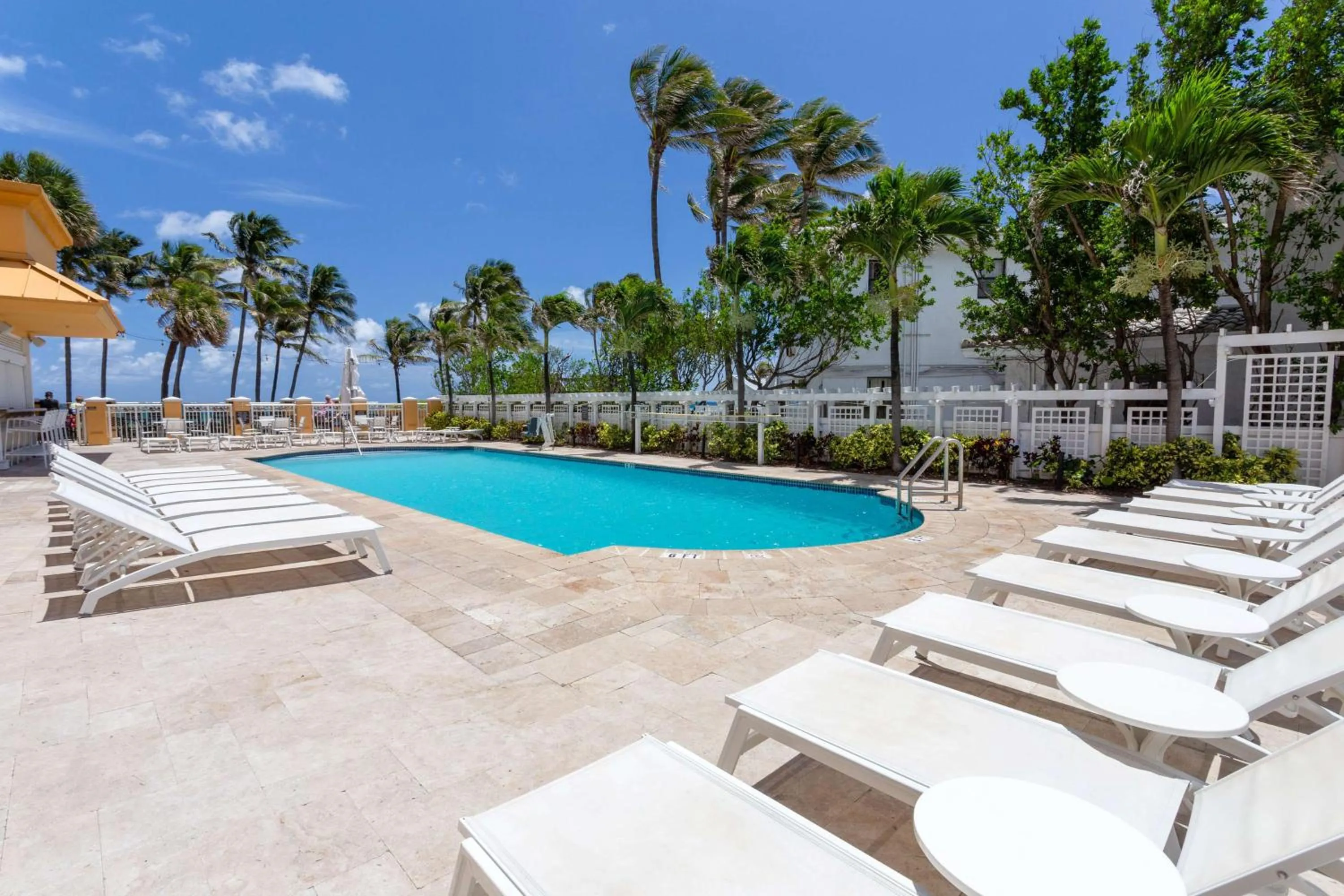 Activities in Wyndham Deerfield Beach Resort