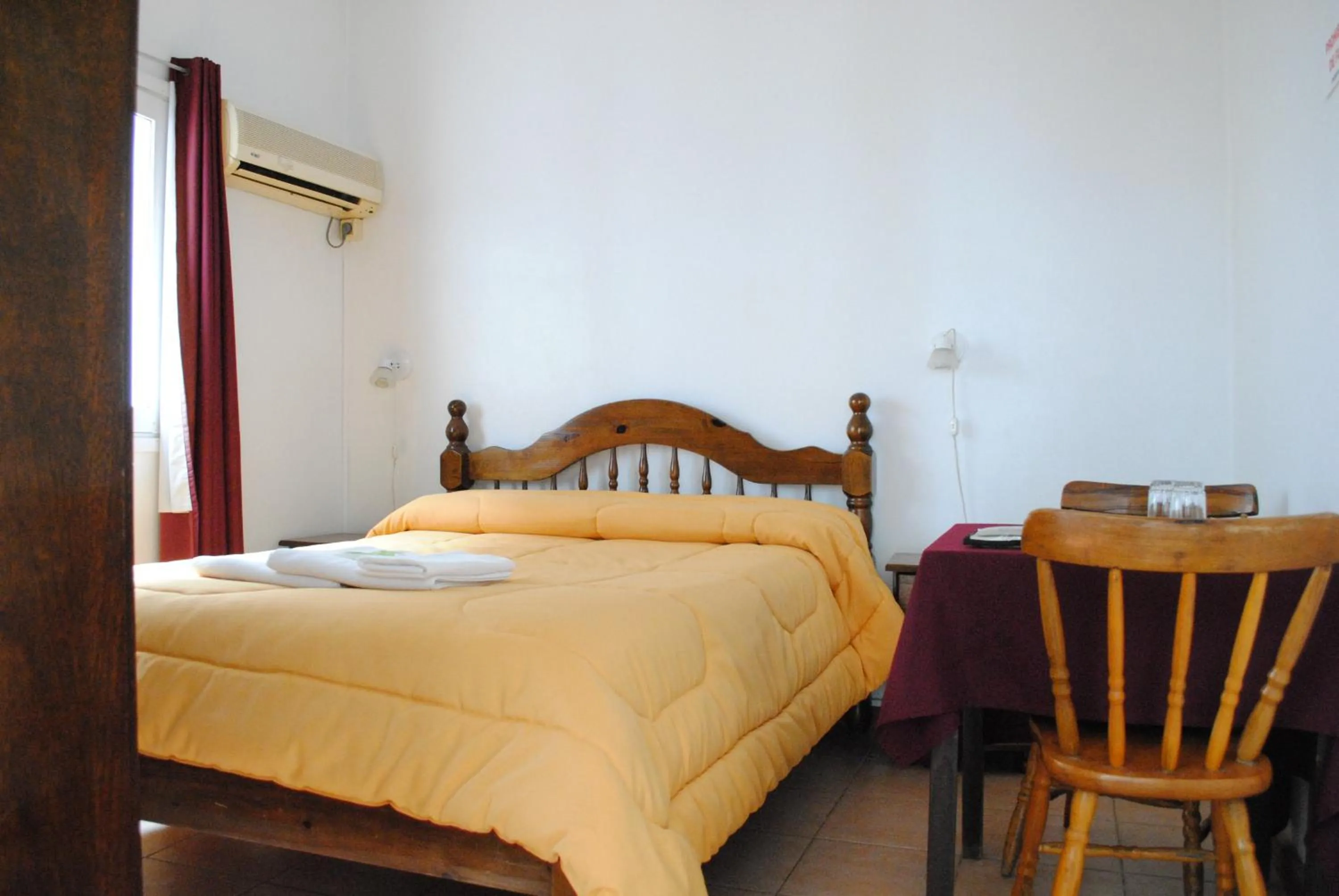 Photo of the whole room, Bed in Hotel Romi