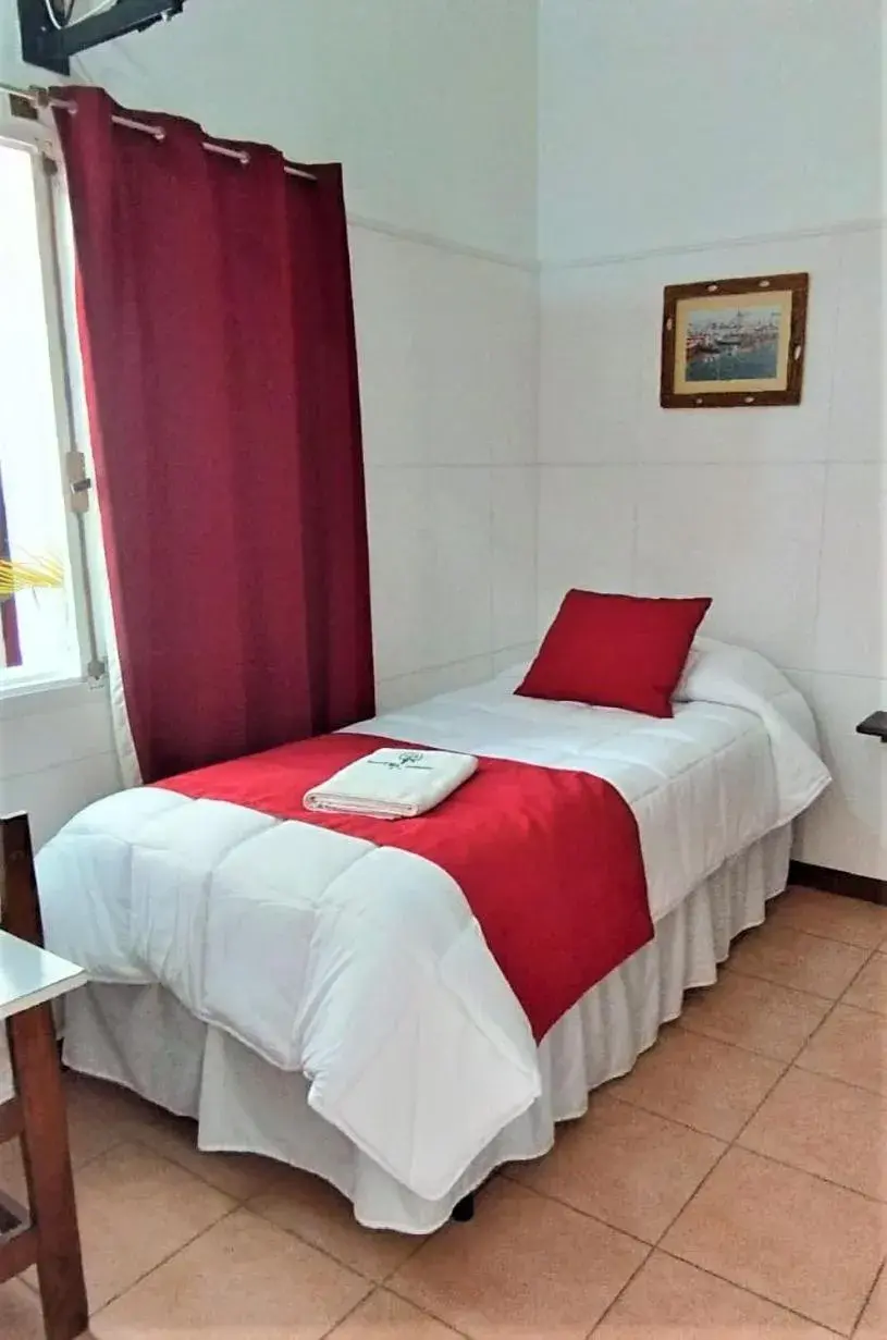 Economy Single Room - single occupancy in Hotel Romi Economy Single Room - single occupancy in Hotel Romi
