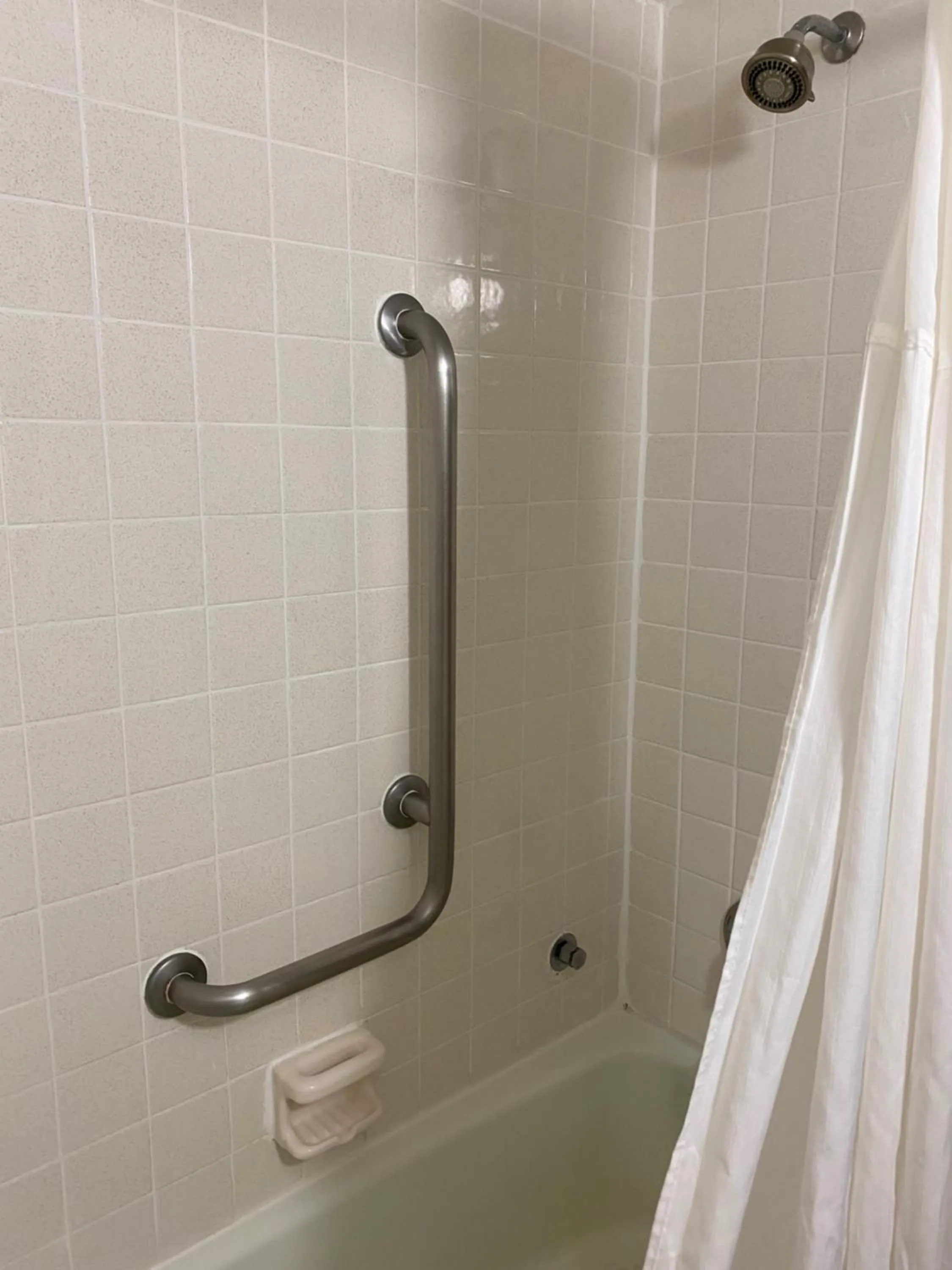 Shower in Days Inn & Suites by Wyndham Fort Pierce Midtown