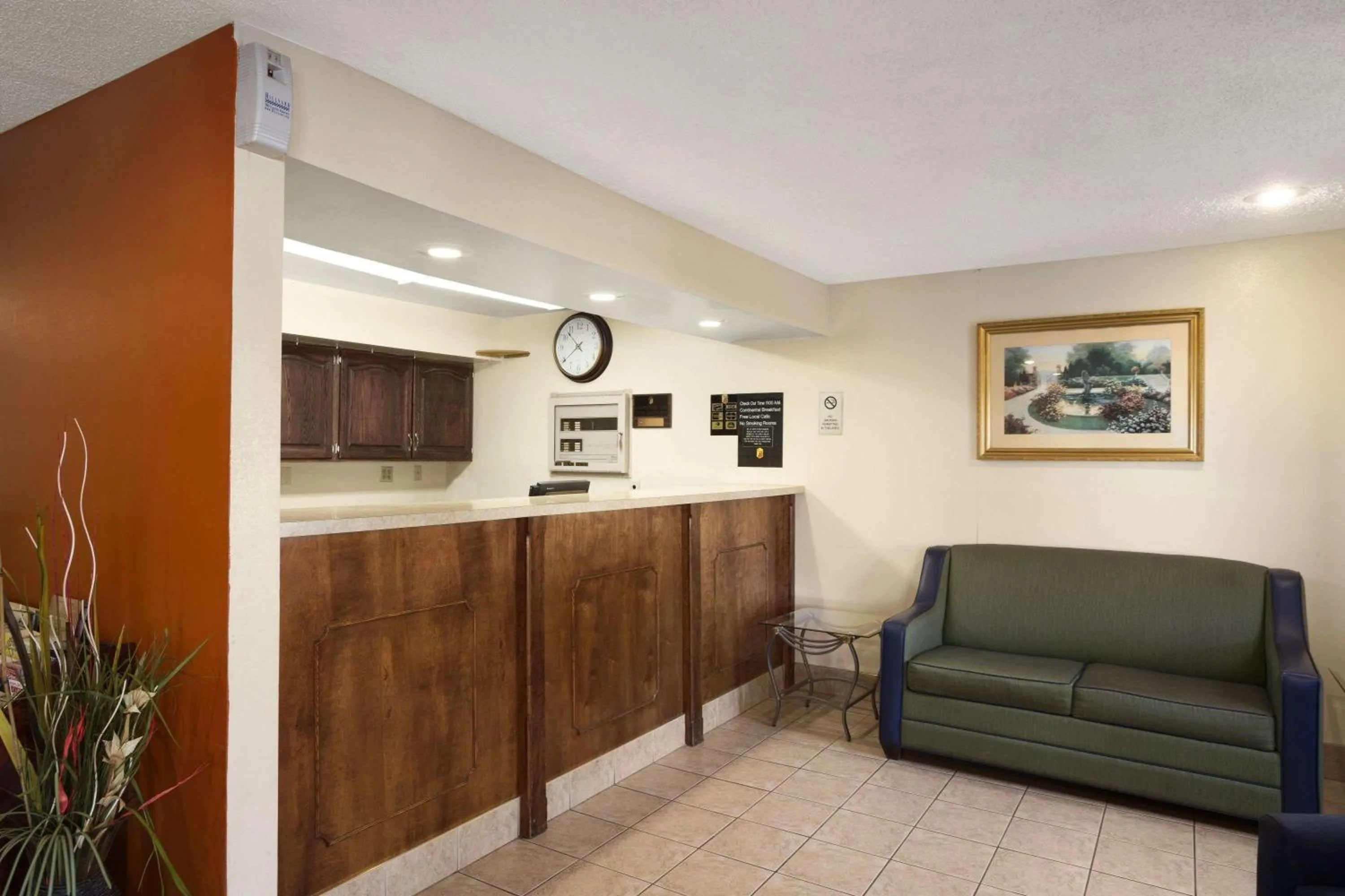 Lobby or reception in Super 8 by Wyndham Prestonsburg