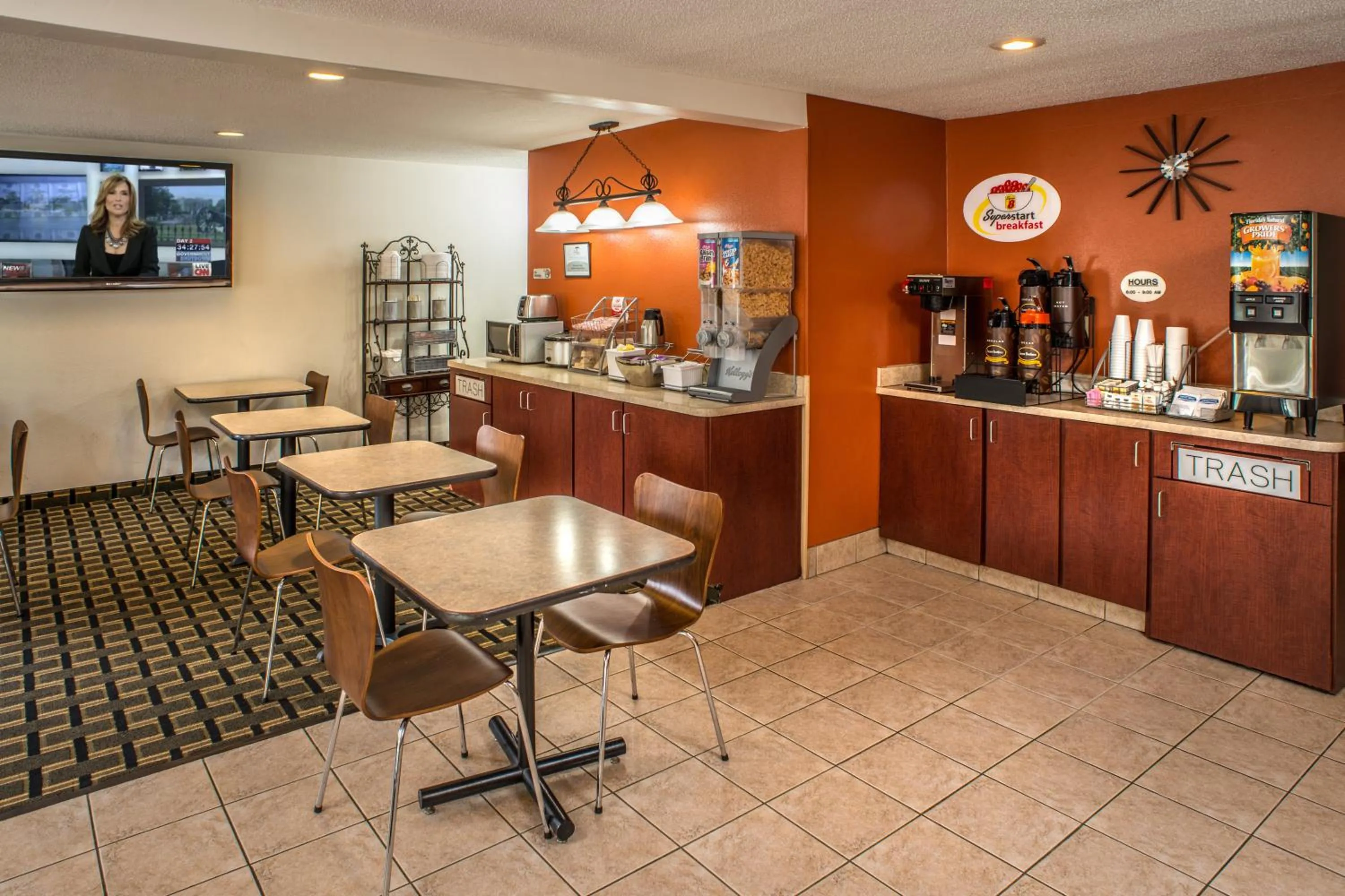 Restaurant/places to eat in Super 8 by Wyndham Prestonsburg