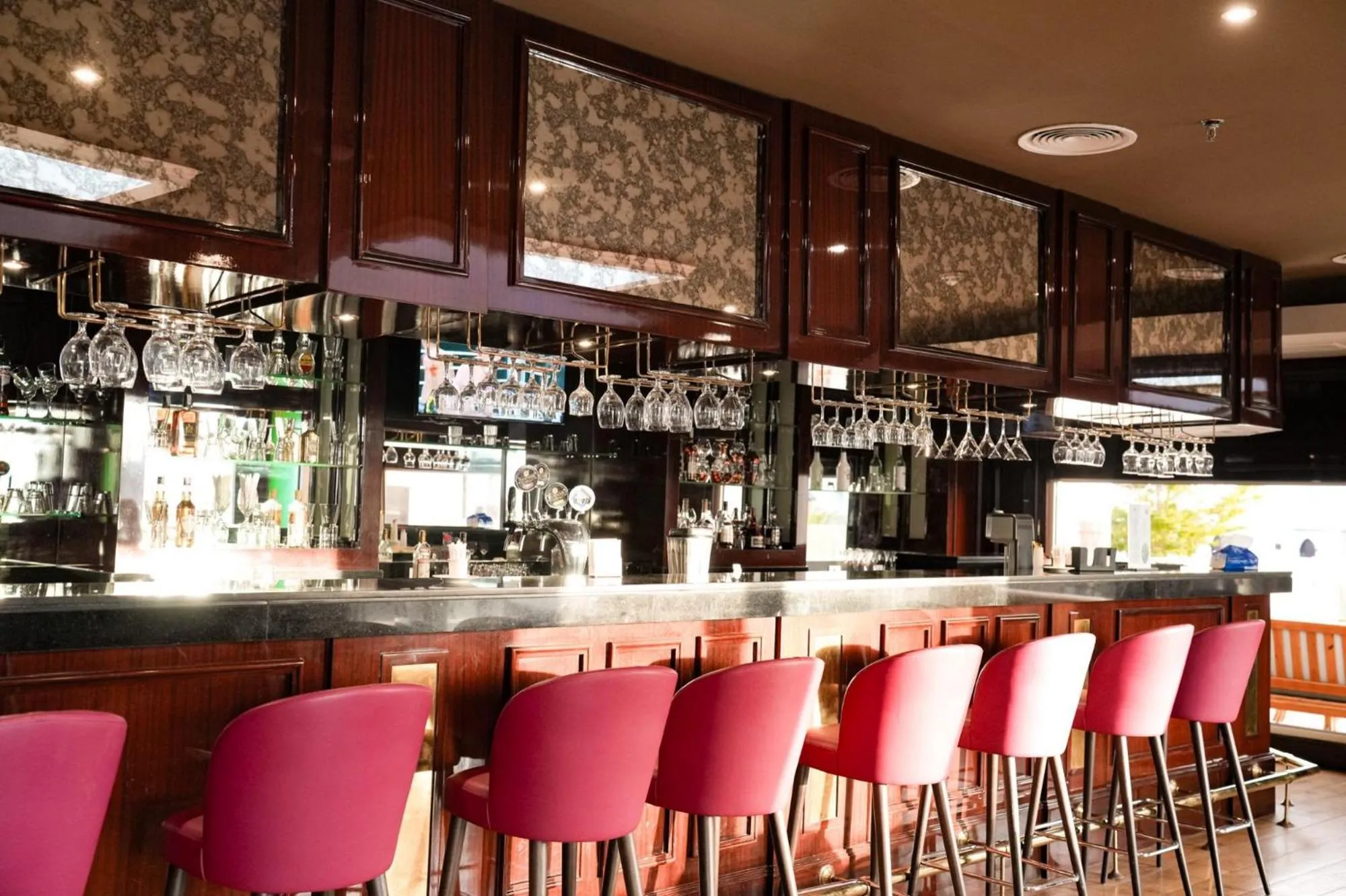 Lounge or bar in Sentido Reef Oasis Aqua Park Resort