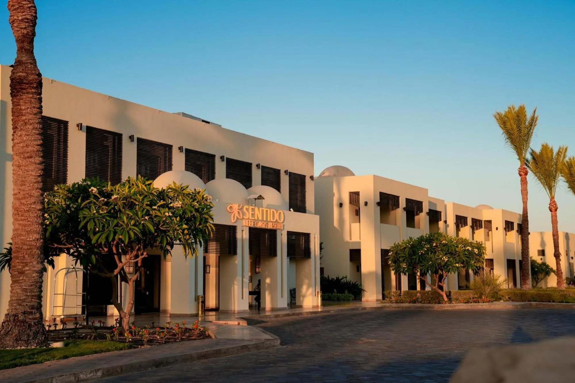 Property building in Sentido Reef Oasis Aqua Park Resort