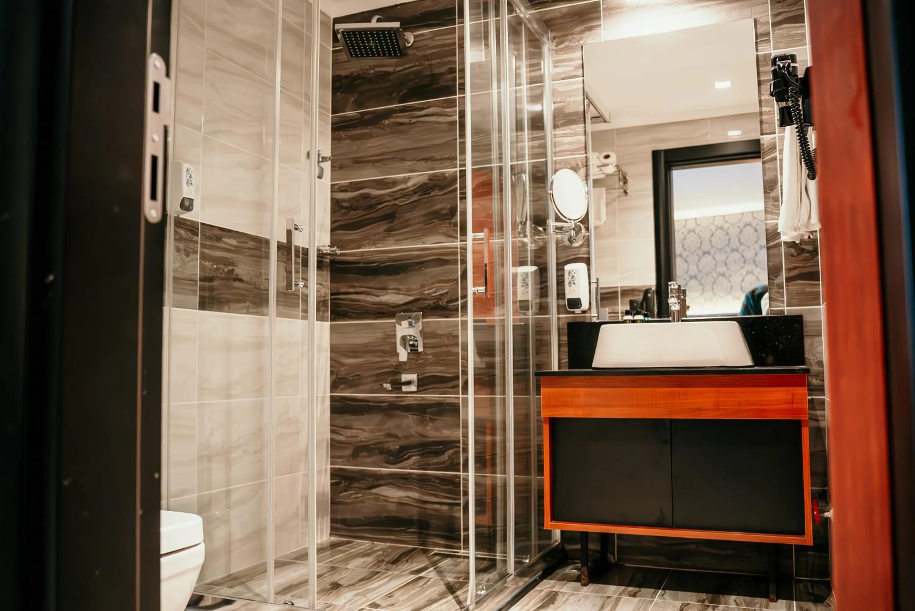 Property building in Grand Vaves Hotel