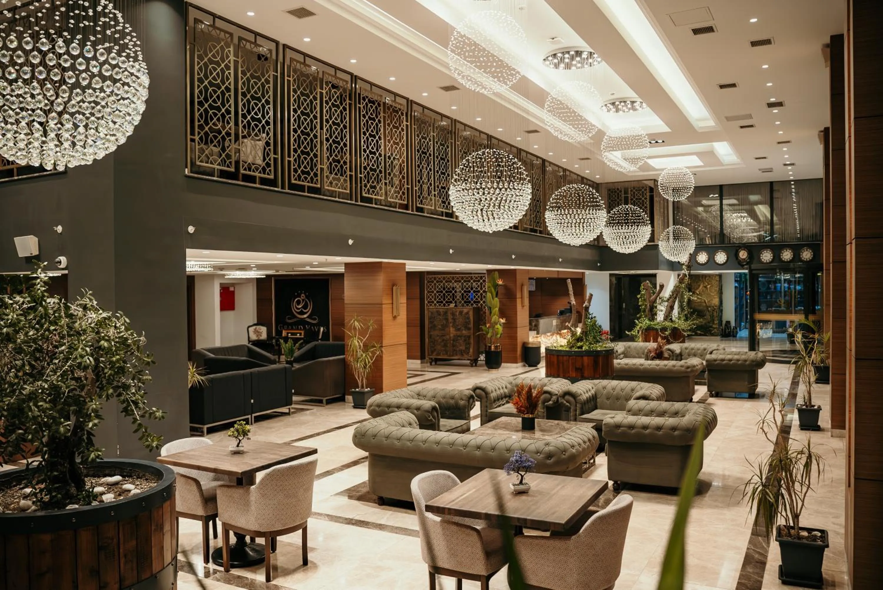 Lobby or reception in Grand Vaves Hotel