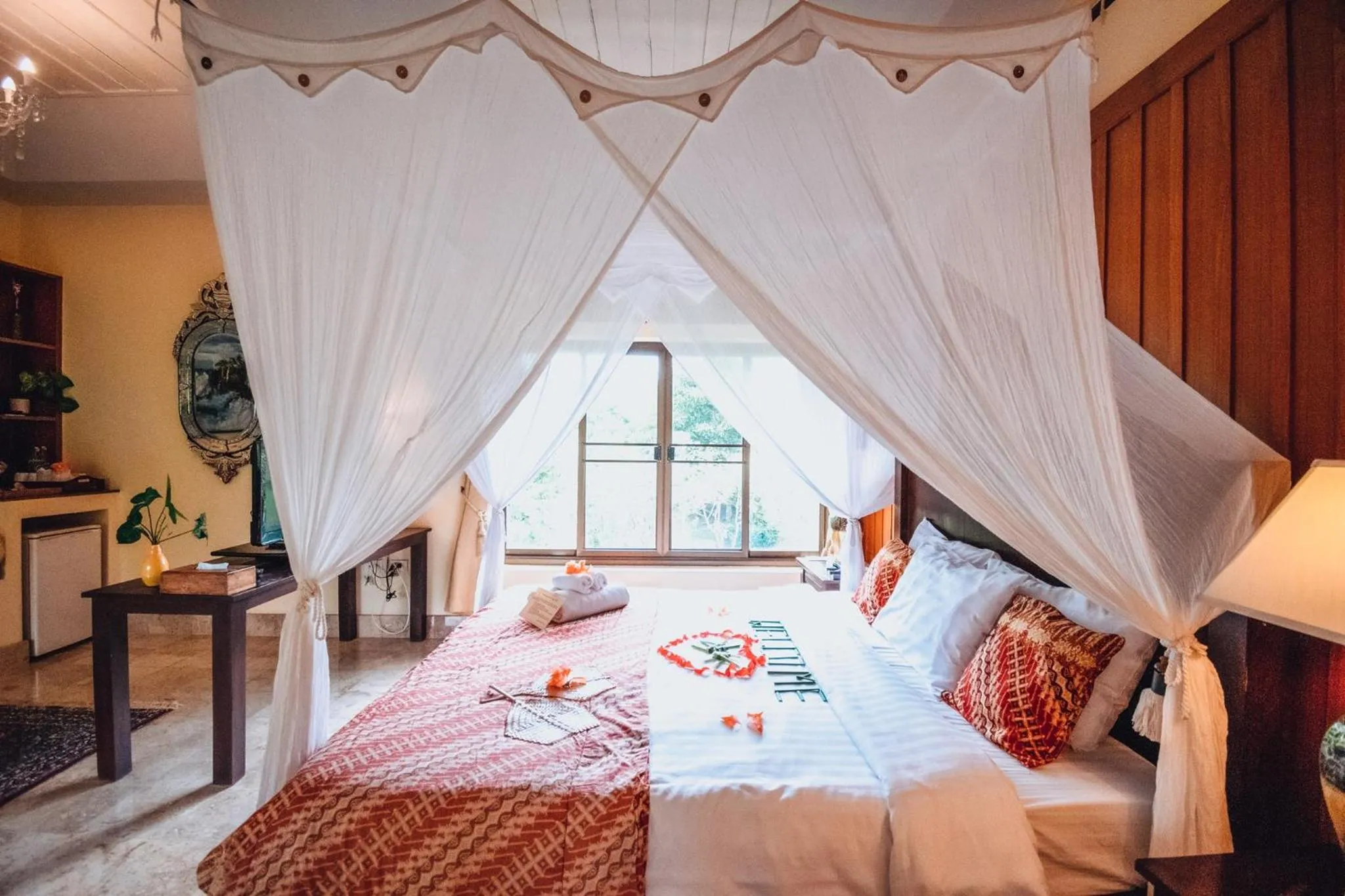 Bed in Villa Khao Phaengma