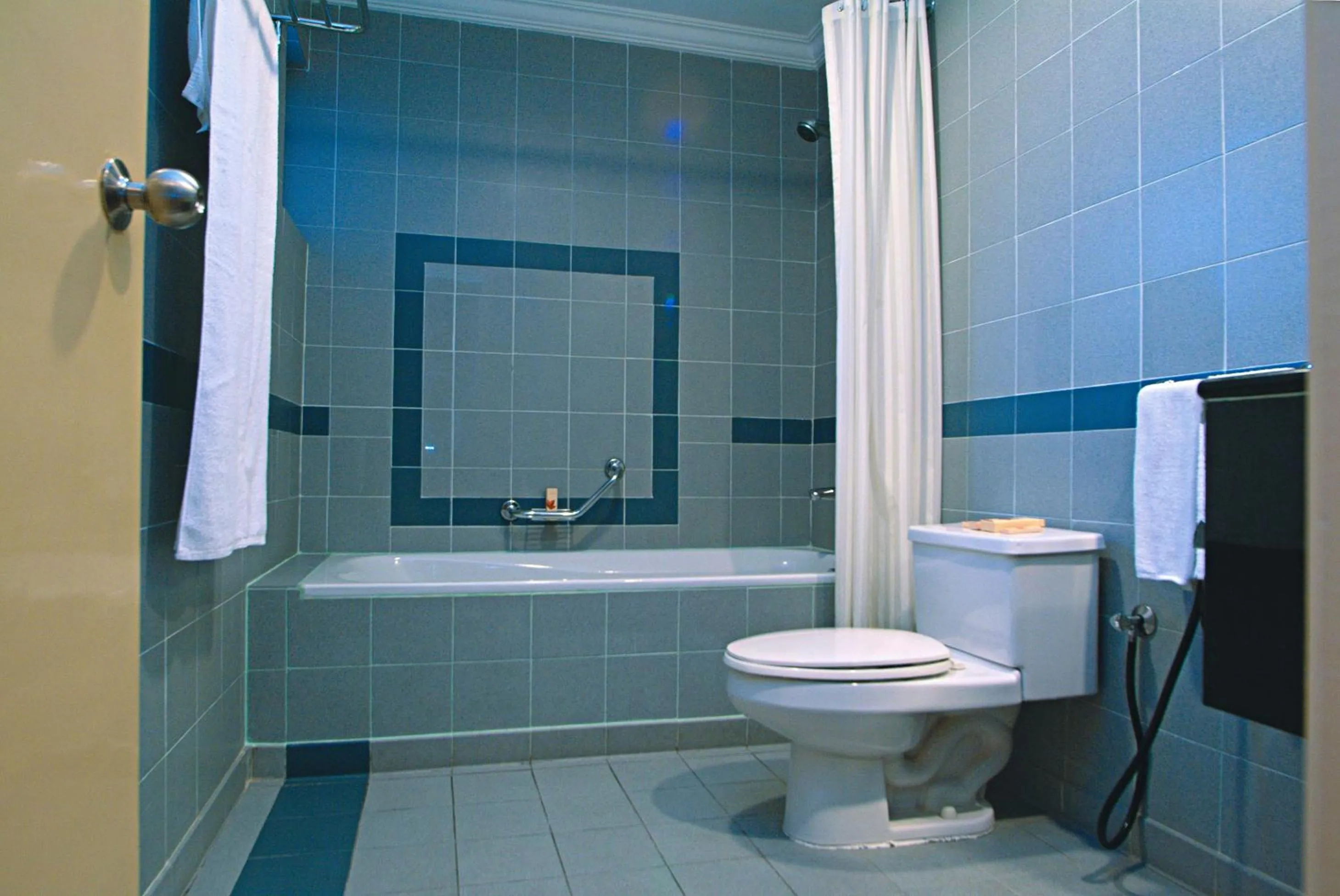 Bathroom in The Maple Suite