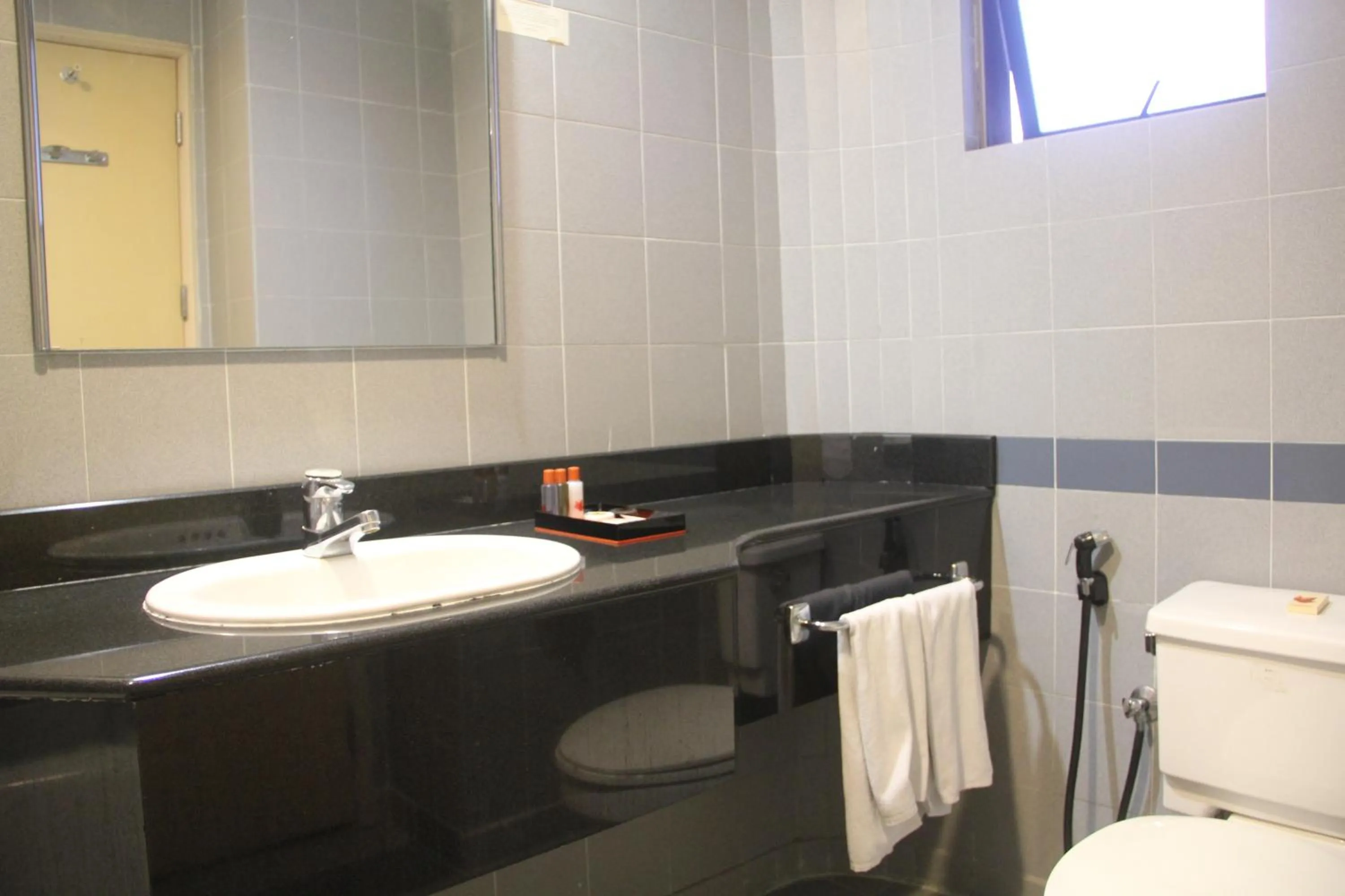 Bathroom in The Maple Suite