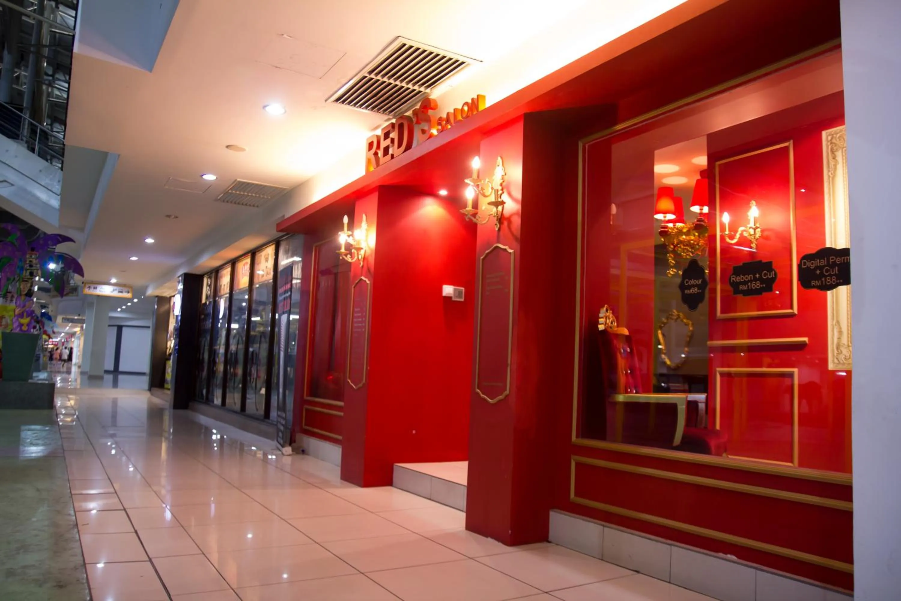 On-site shops in Grand Sentosa Hotel Johor Bahru