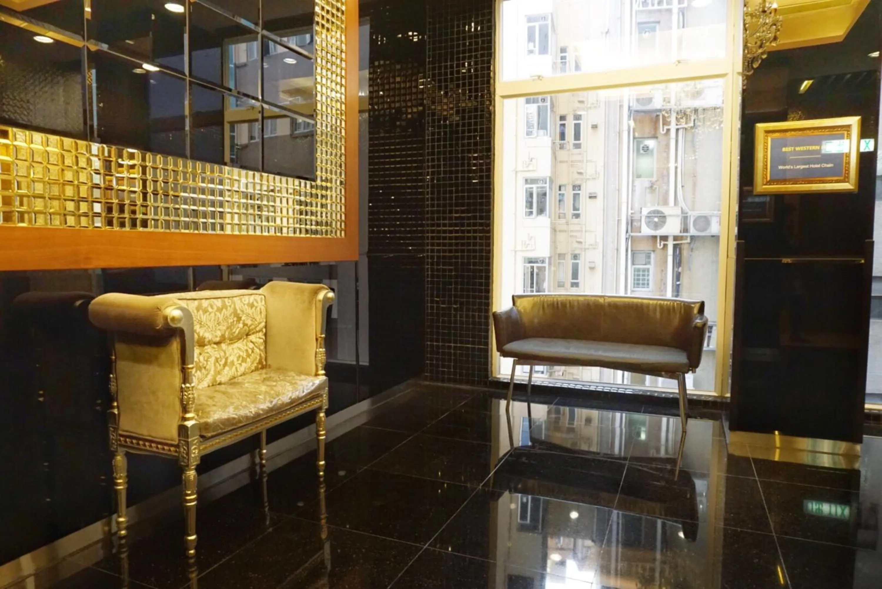 Lobby or reception in Best Western Hotel Causeway Bay