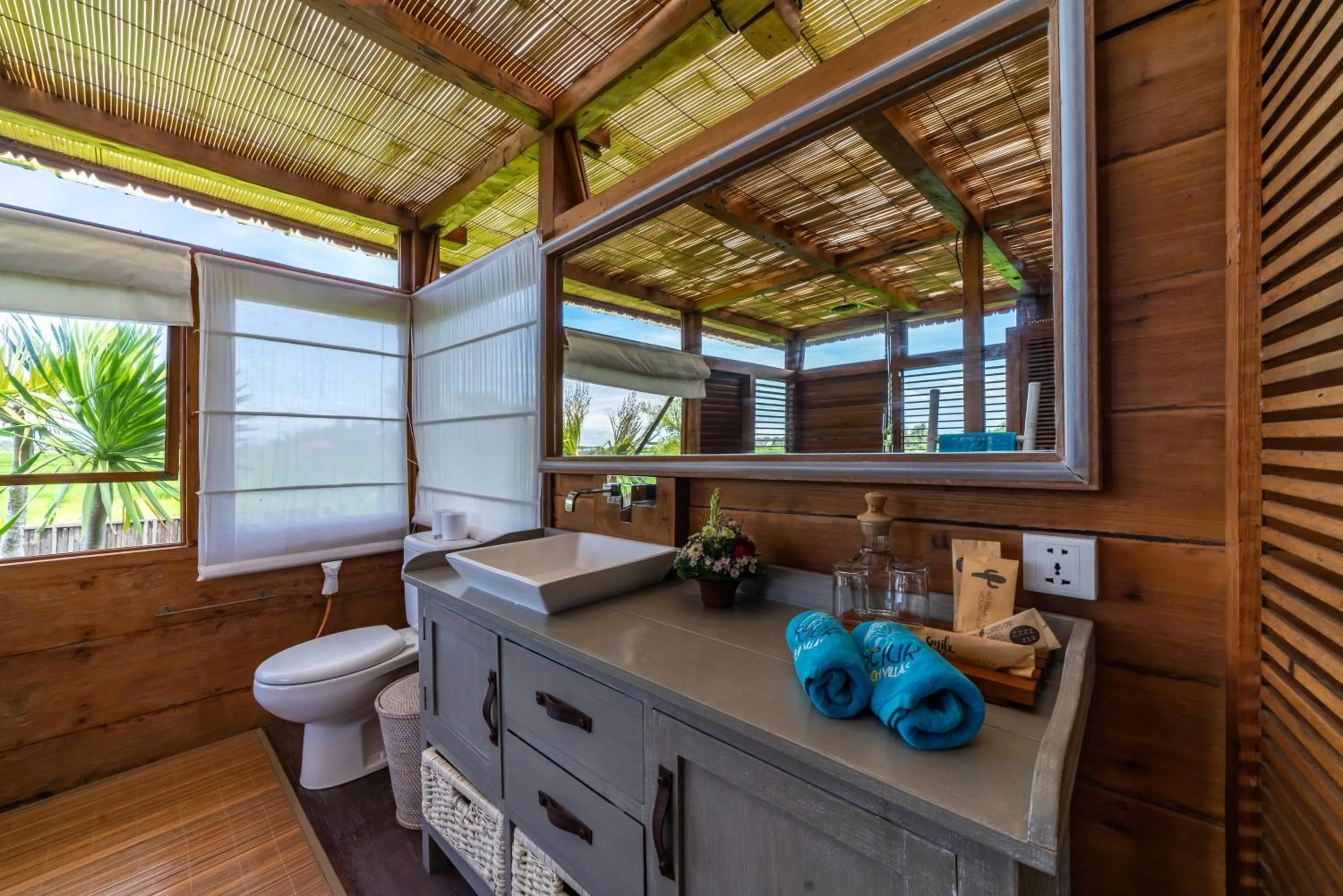 Toilet in Sejuk Beach Villas