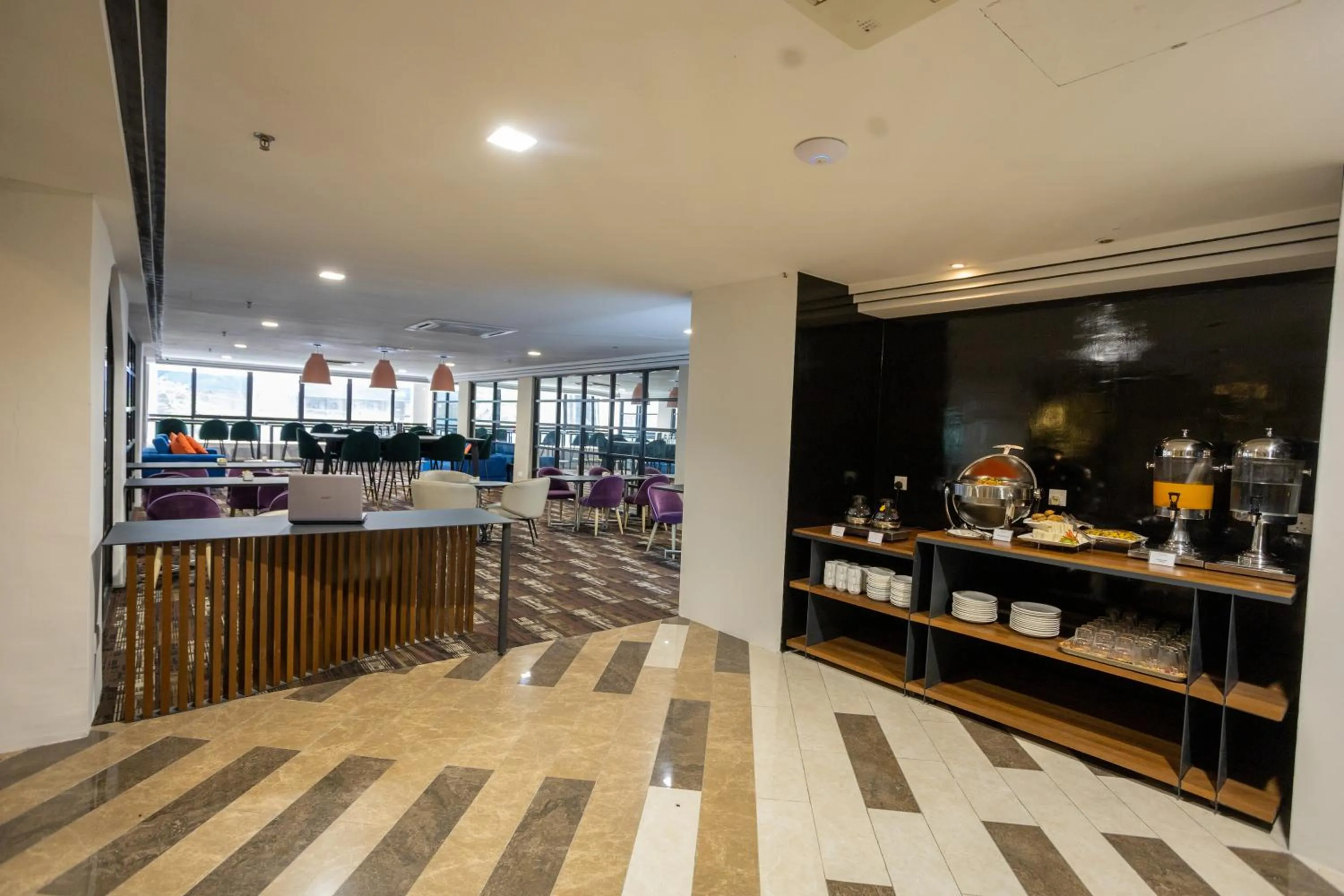 Lounge or bar in Citrus Hotel Johor Bahru by Compass Hospitality