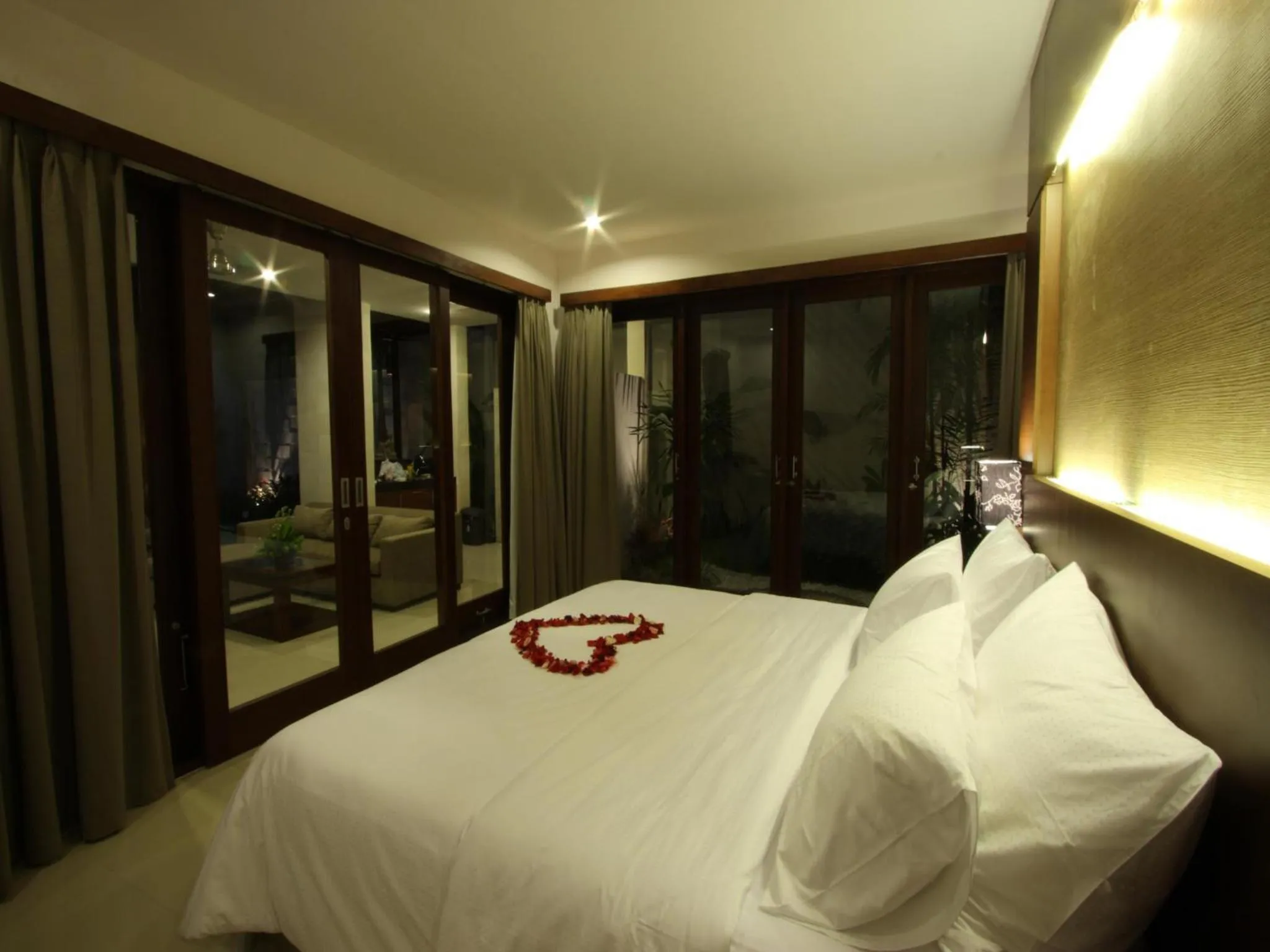 Bed in Grania Bali Villas