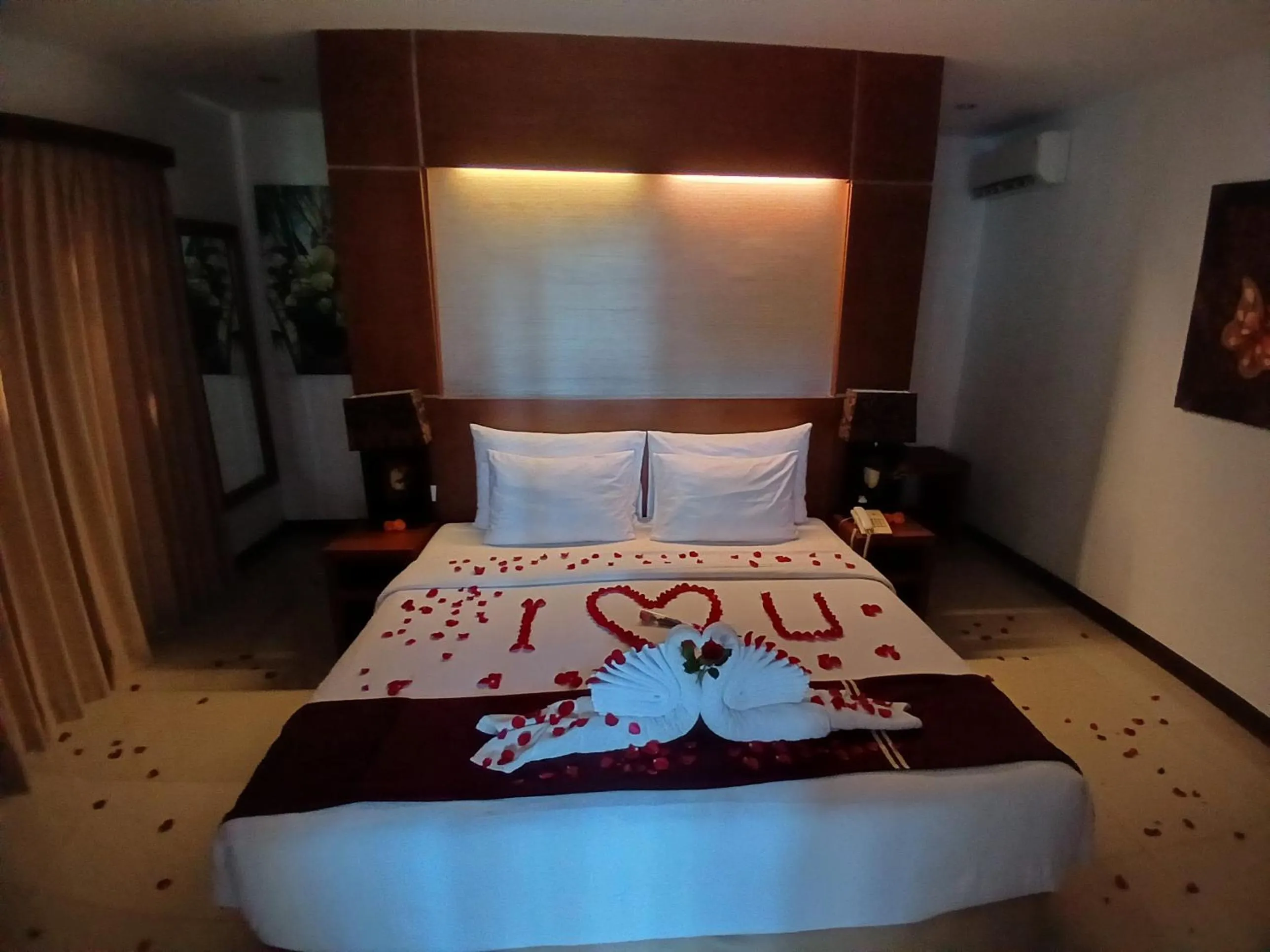 Bed in Grania Bali Villas