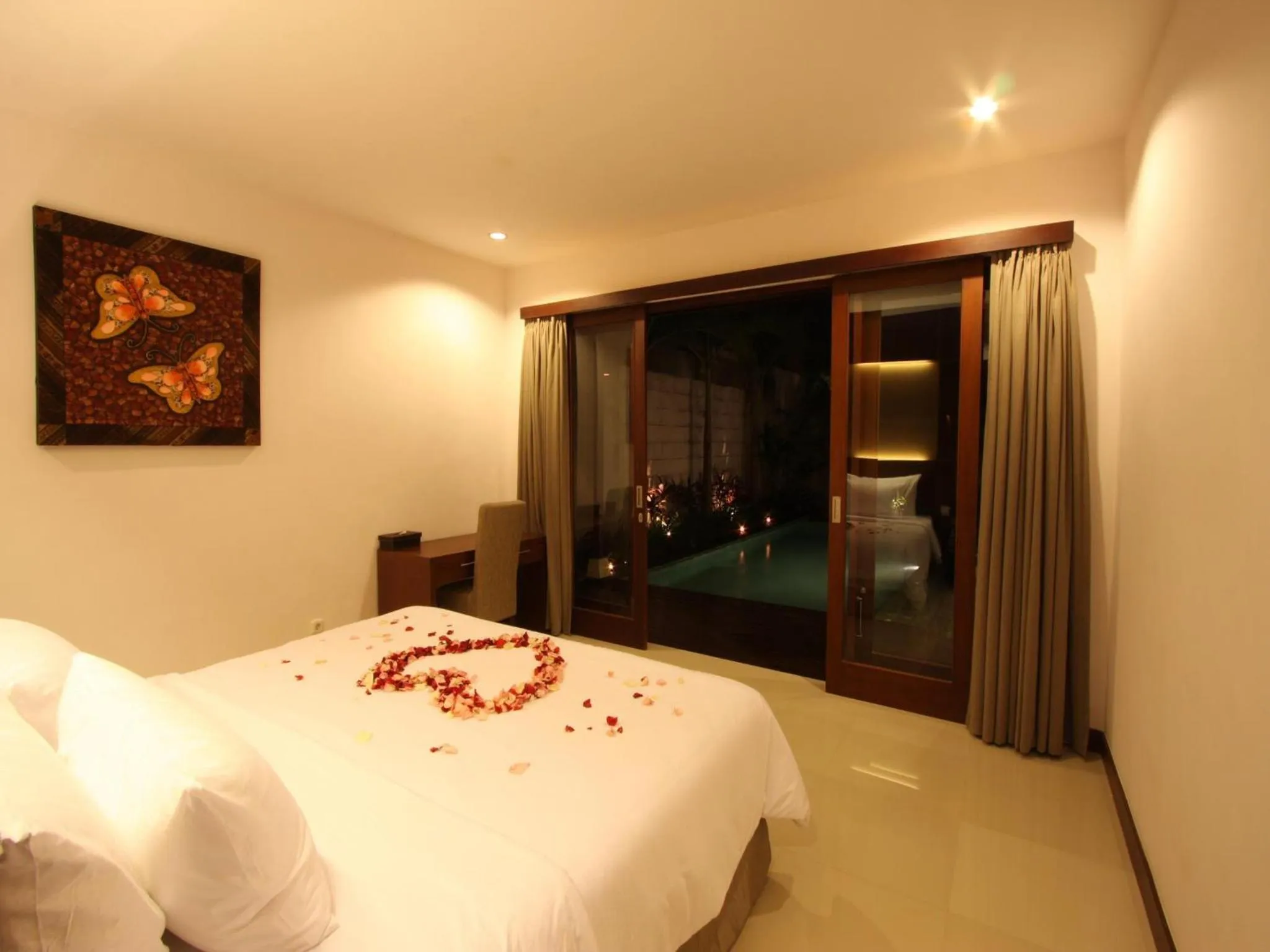 Bed in Grania Bali Villas