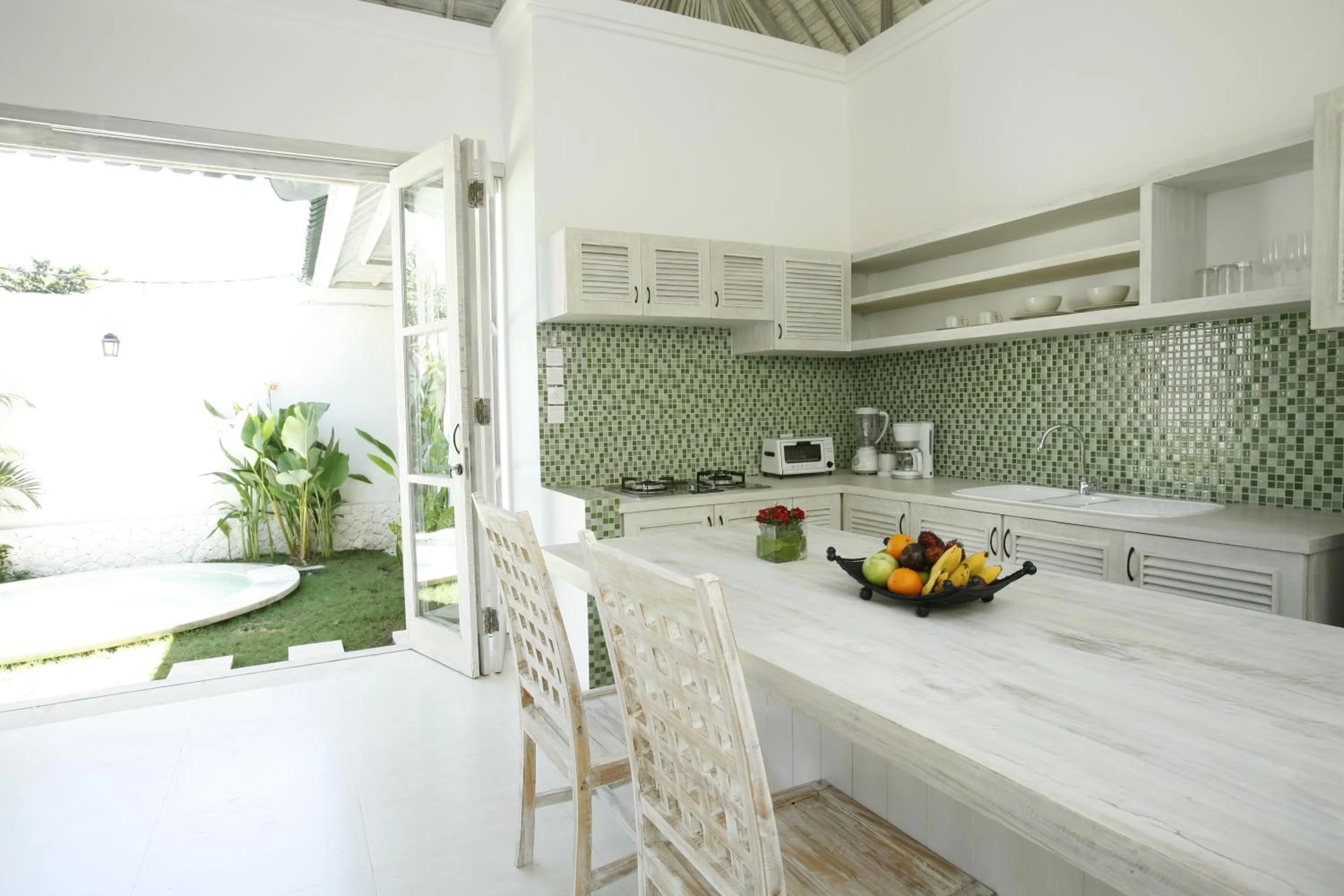 Kitchen or kitchenette in Artemis Villa Hotel