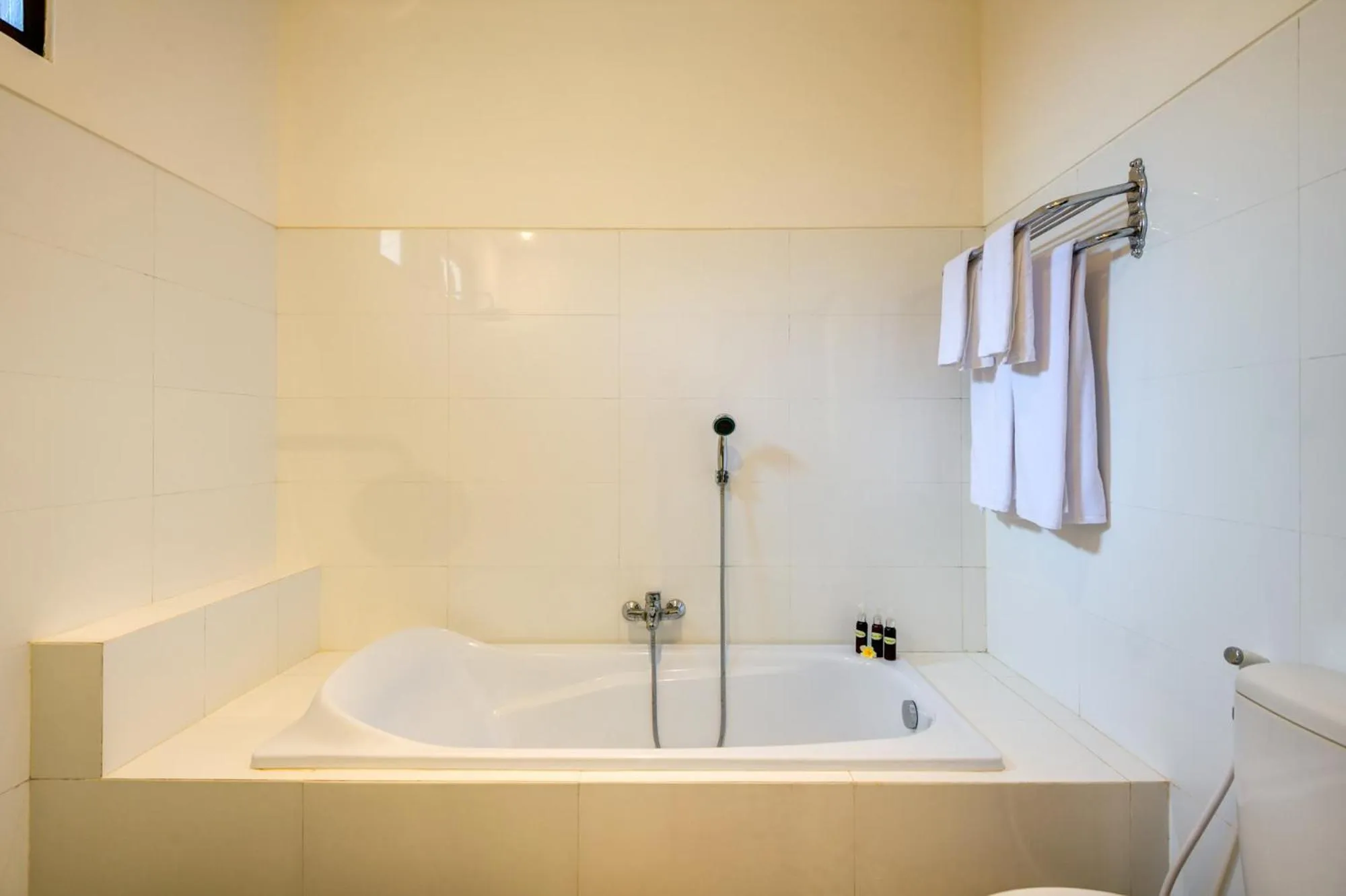 Bath in Gracia Bali Villas & Apartment Managed by Manara