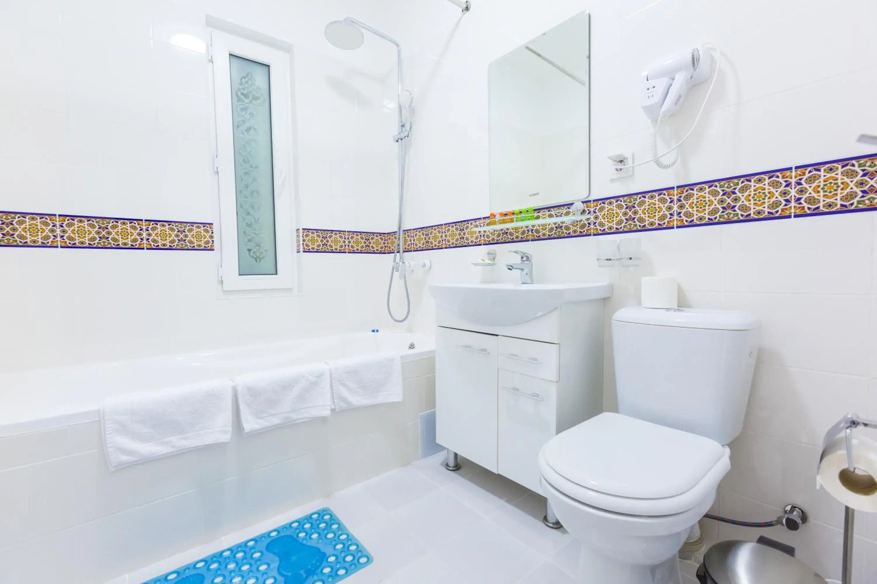 Superior Triple Room - single occupancy in Hotel Volida Boutique Superior Triple Room - single occupancy in Hotel Volida Boutique