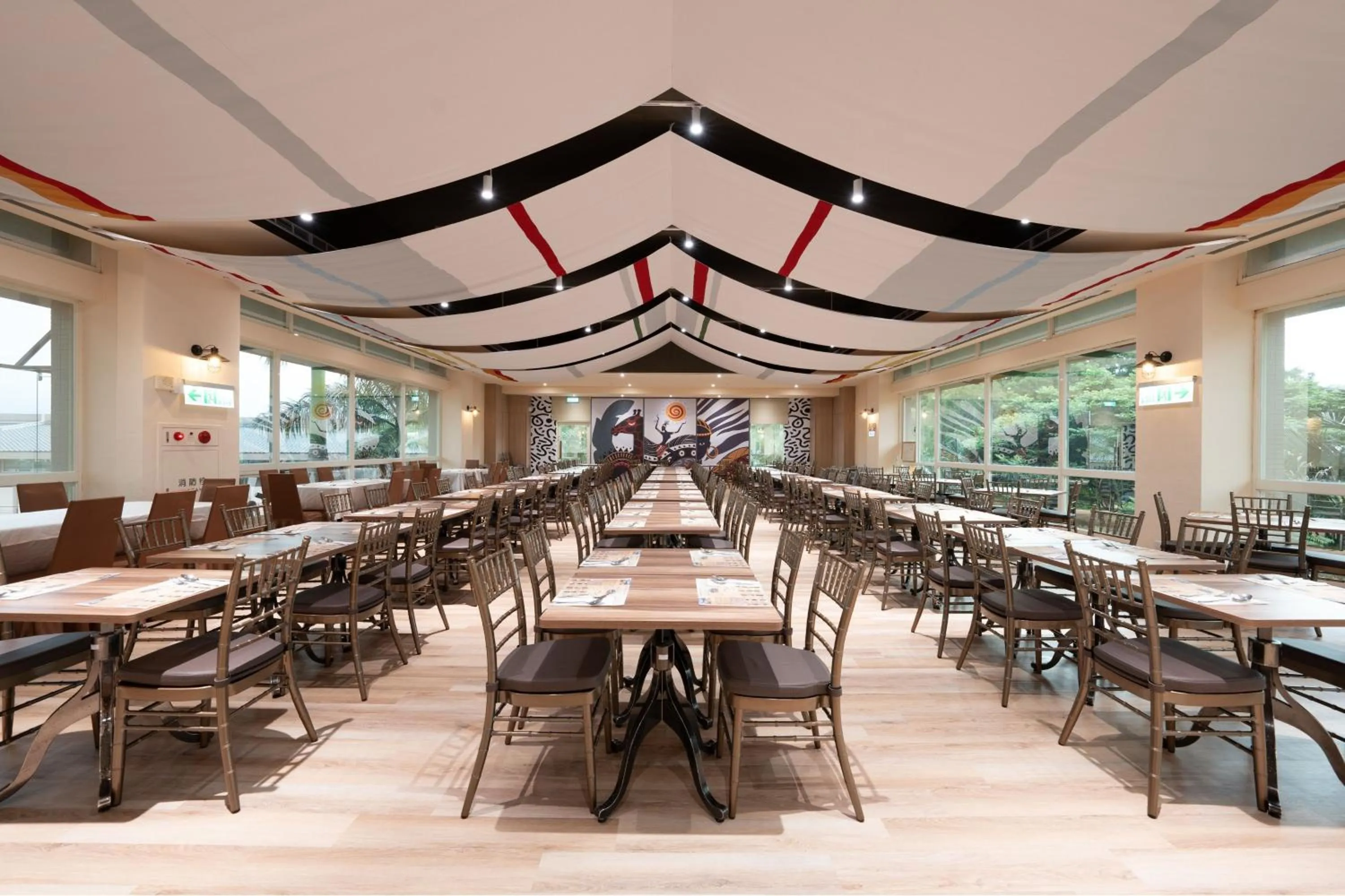 Restaurant/places to eat in Leofoo Resort Guanshi