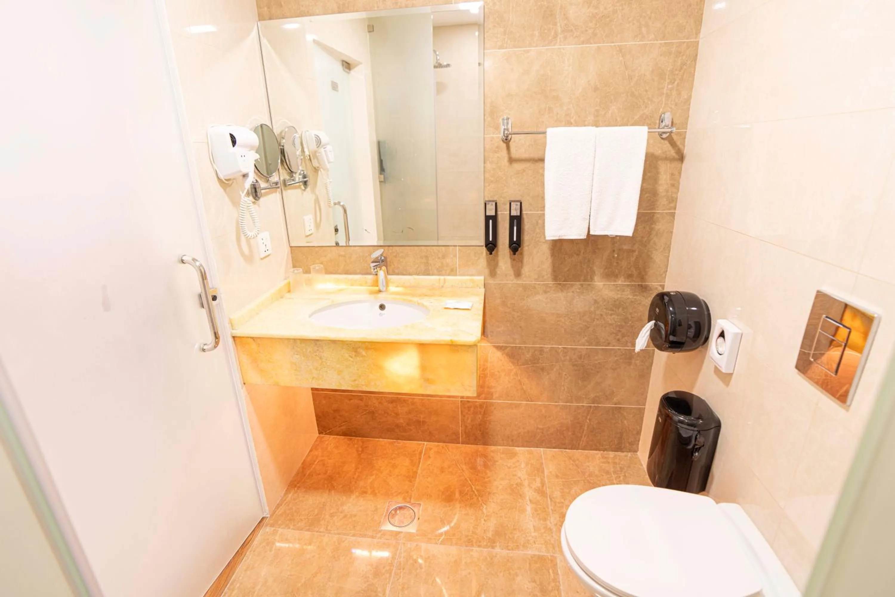 Bathroom in Petra Moon Hotel