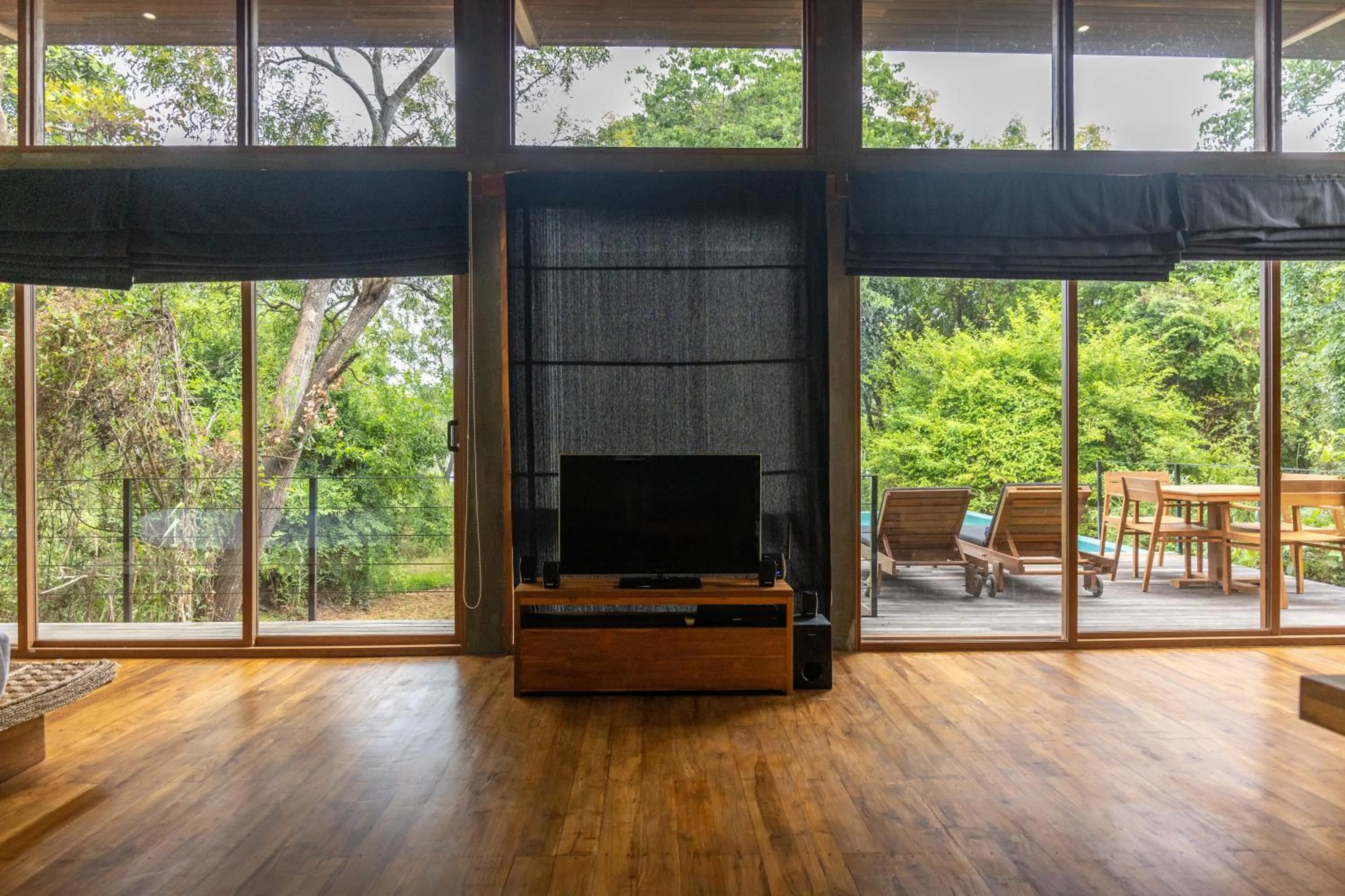 TV and multimedia in Wild Grass Nature Resort