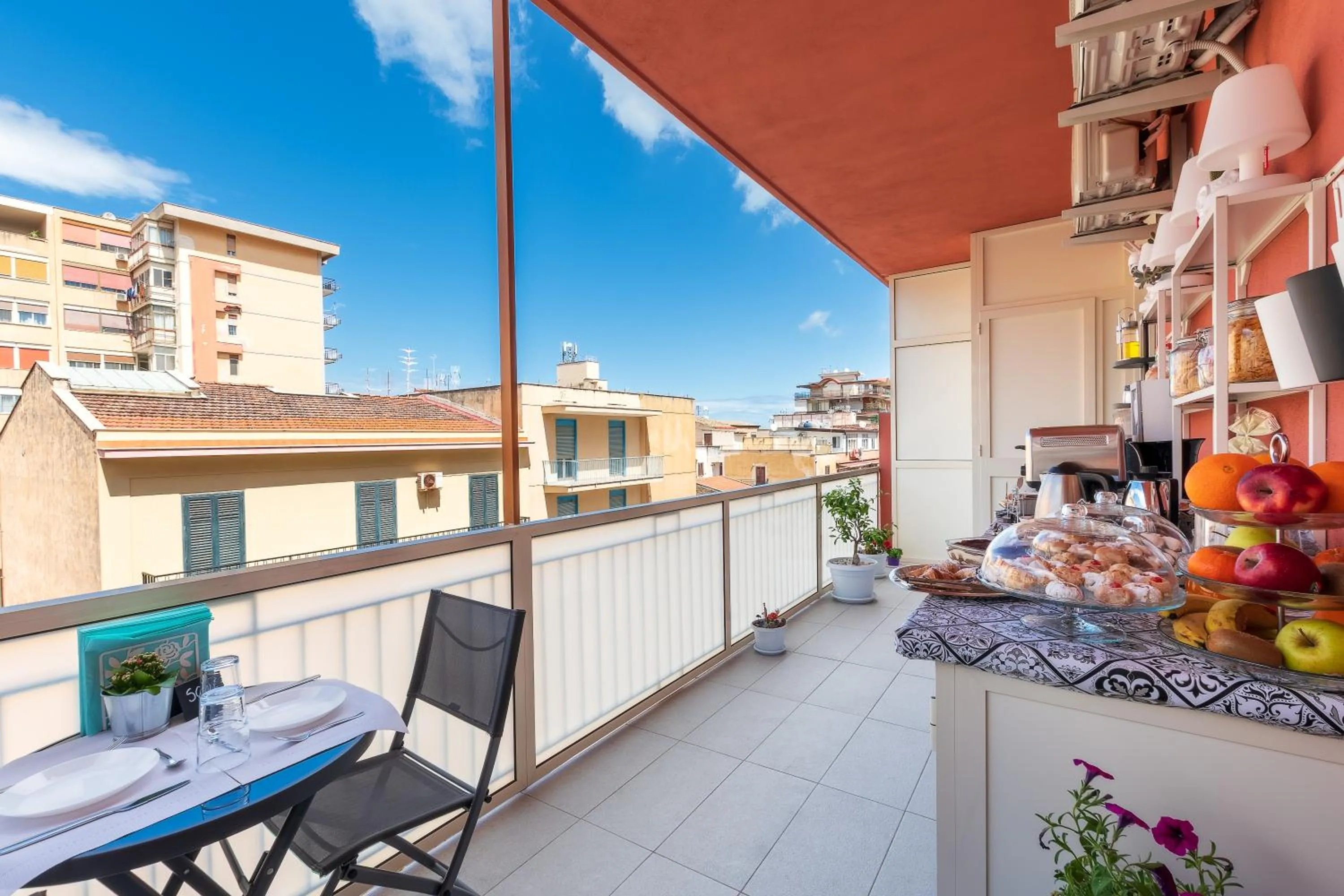 Property building in Ciccio Rooms and breakfast - Self check-in