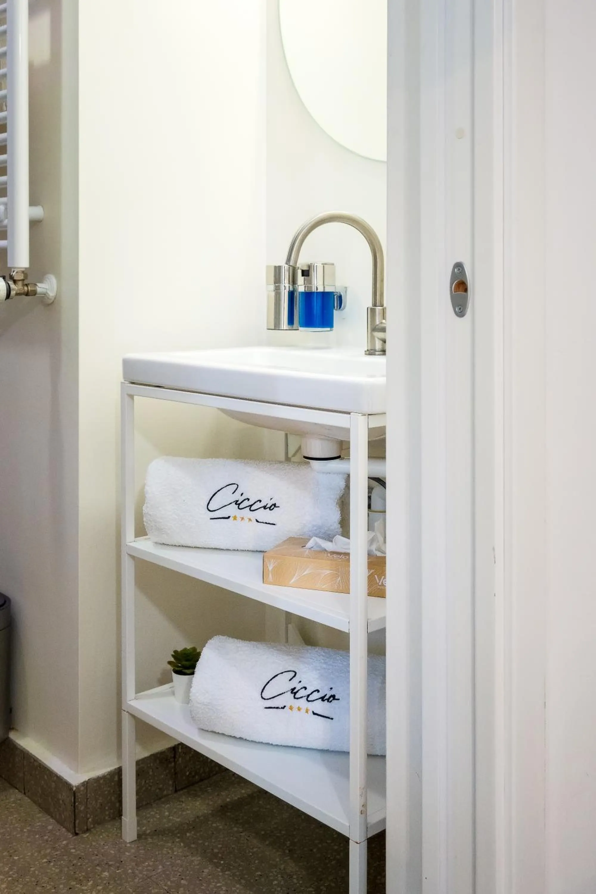 Bathroom, Bed in Ciccio Rooms and breakfast - Self check-in