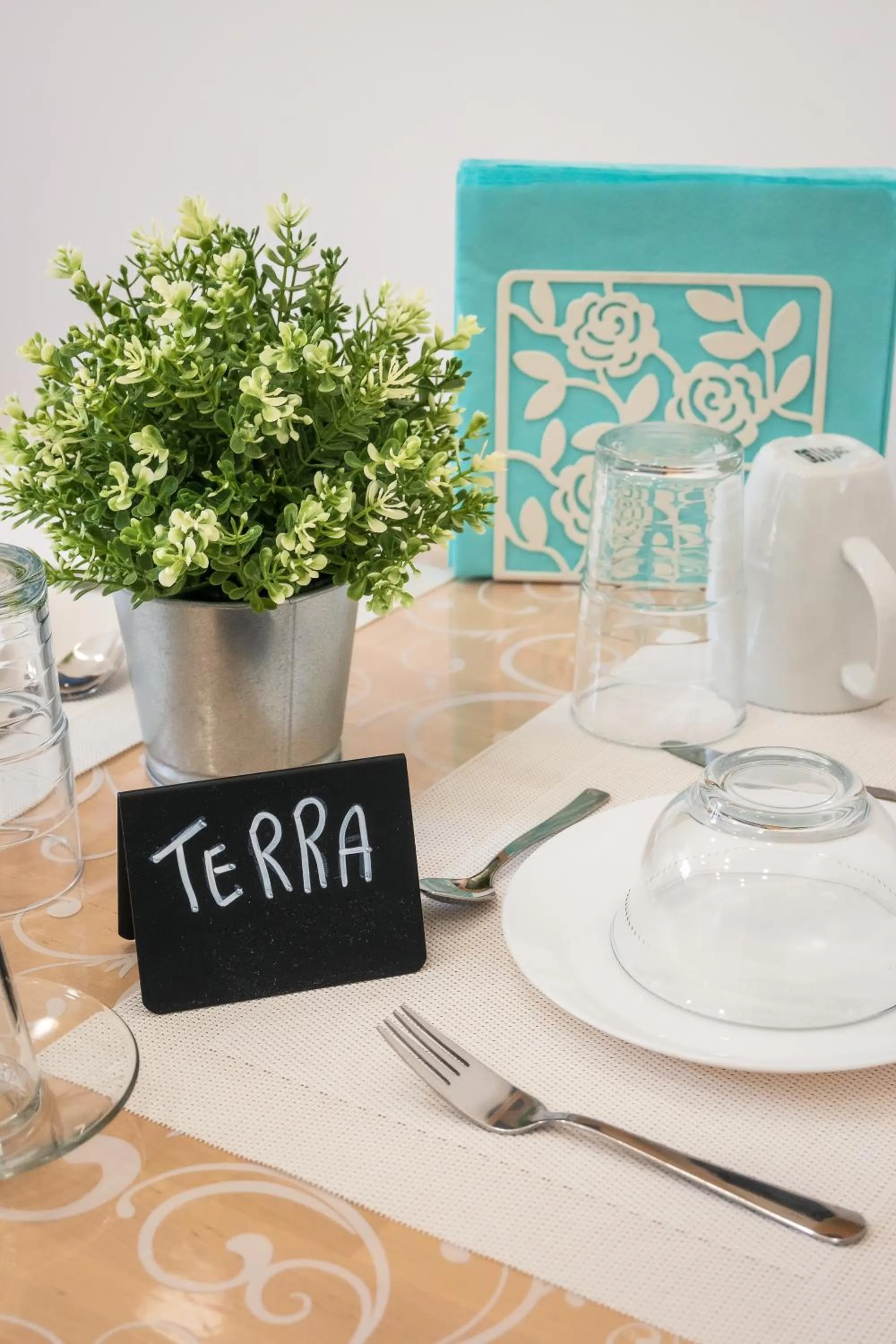 Communal lounge/ TV room in Ciccio Rooms and breakfast - Self check-in