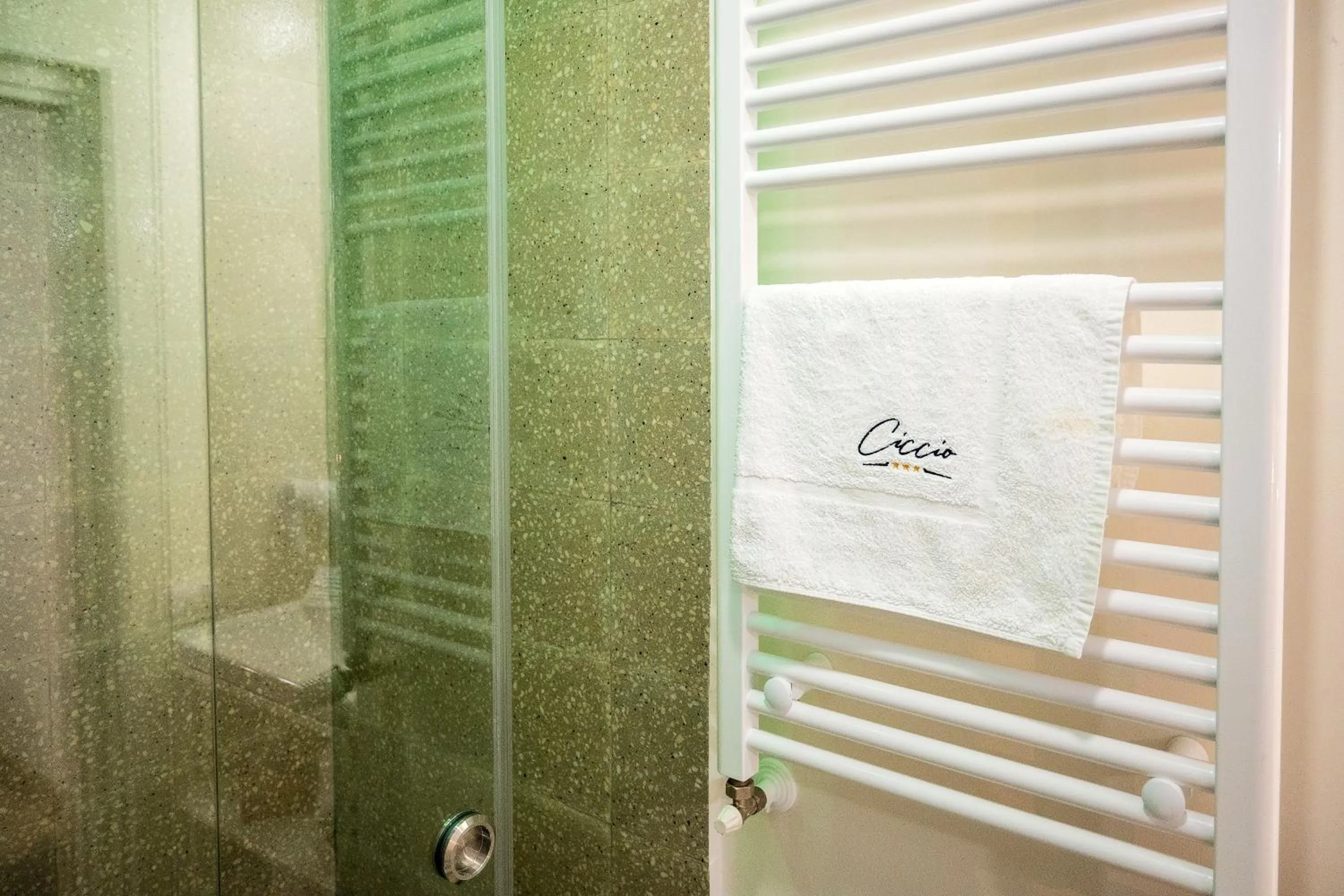 Shower in Ciccio Rooms and breakfast - Self check-in