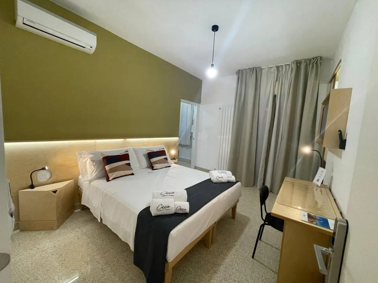 Bed in Ciccio Rooms and breakfast - Self check-in