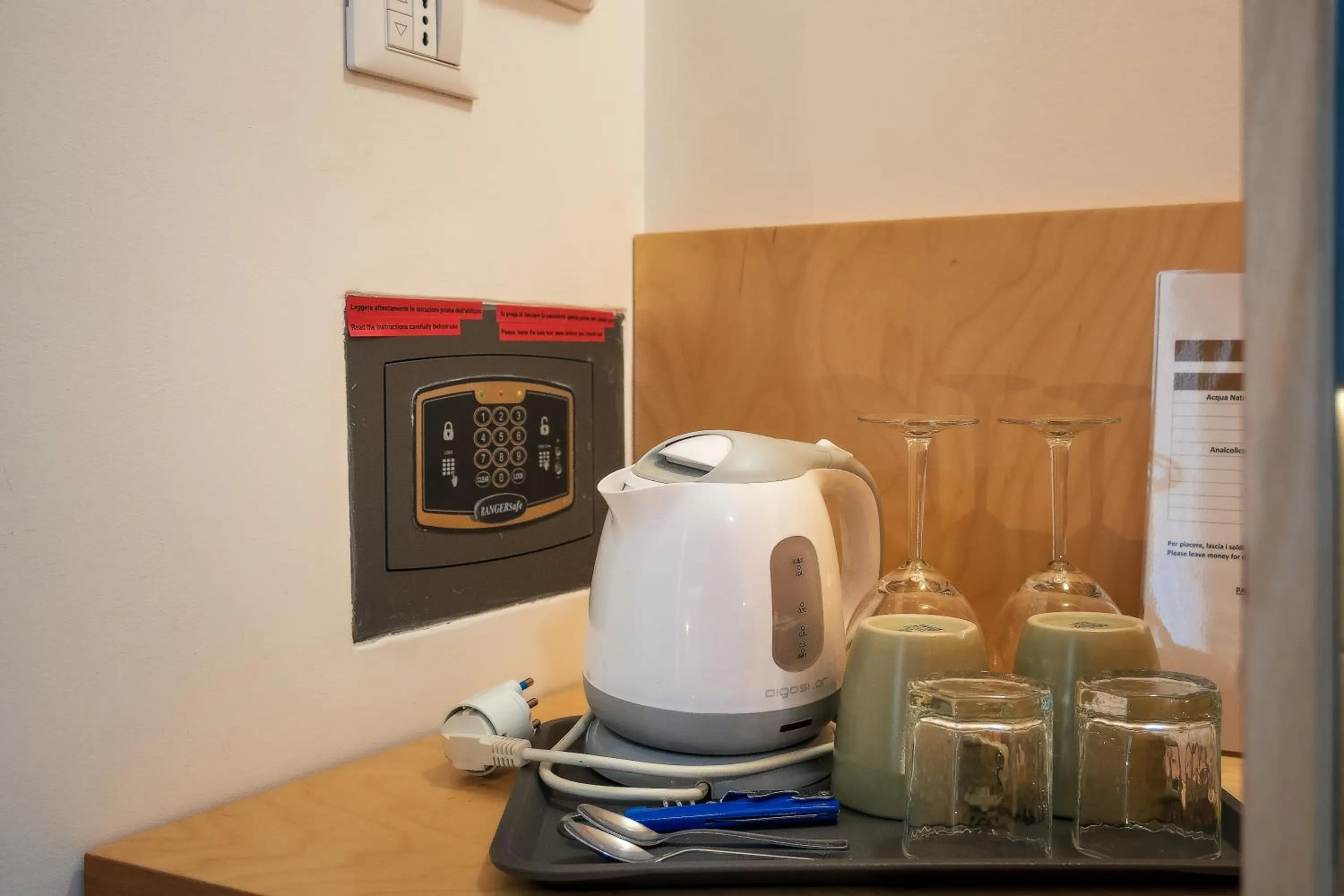 Coffee/tea facilities in Ciccio Rooms and breakfast - Self check-in