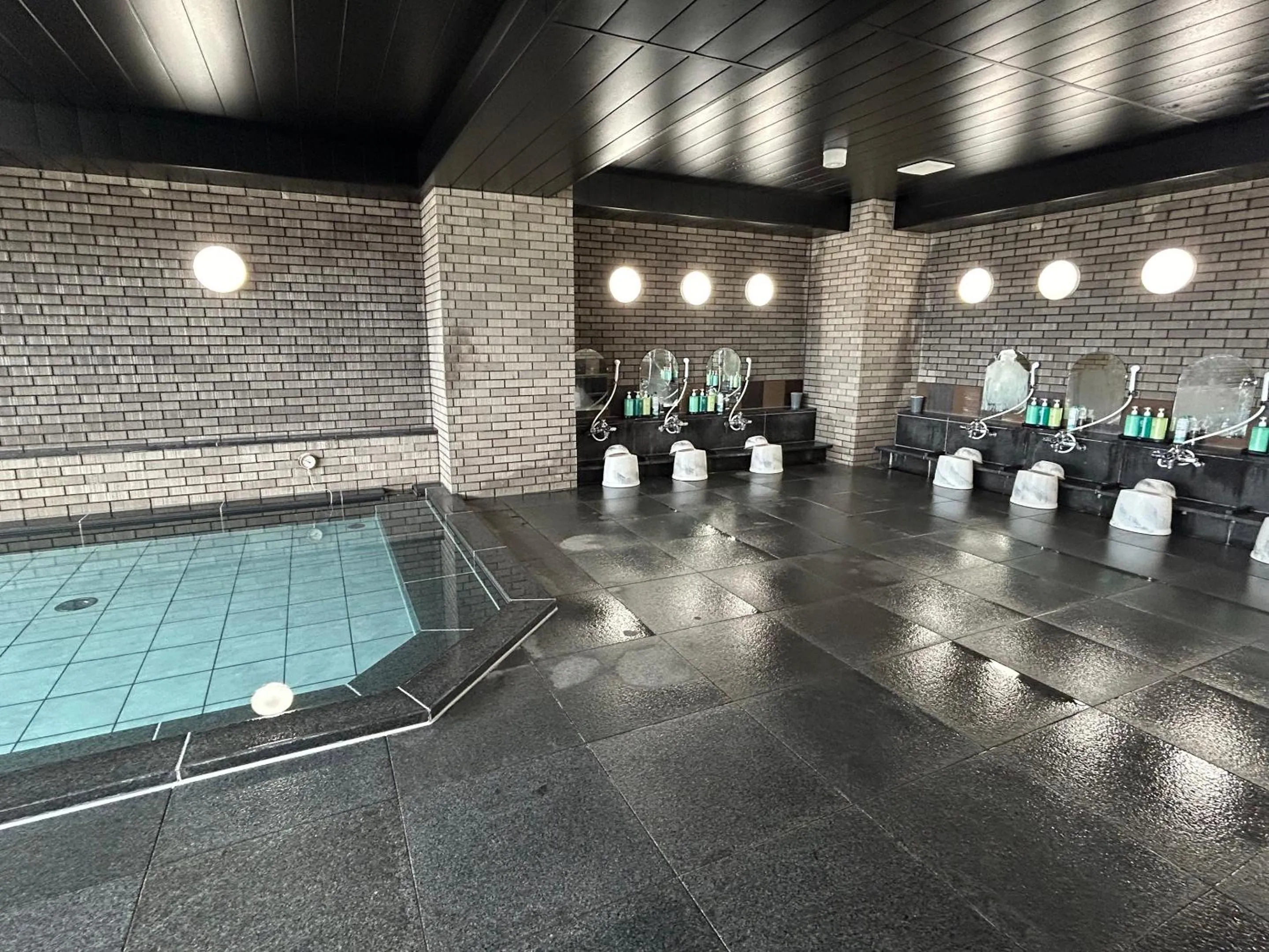 Public Bath in Hotel Route-Inn Kanazawa Ekimae