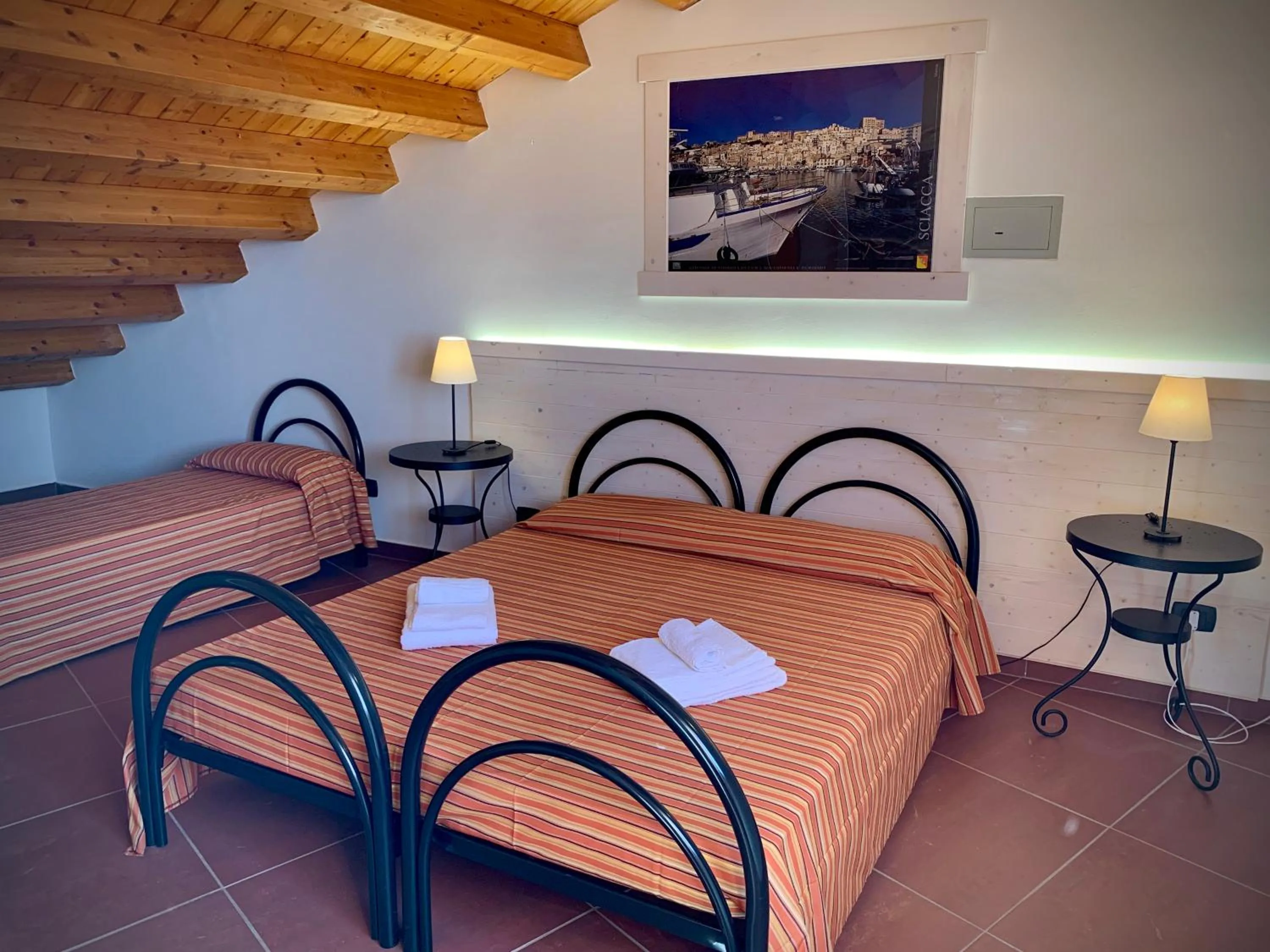 Photo of the whole room, Bed in Residence La Luna Nel Pozzo