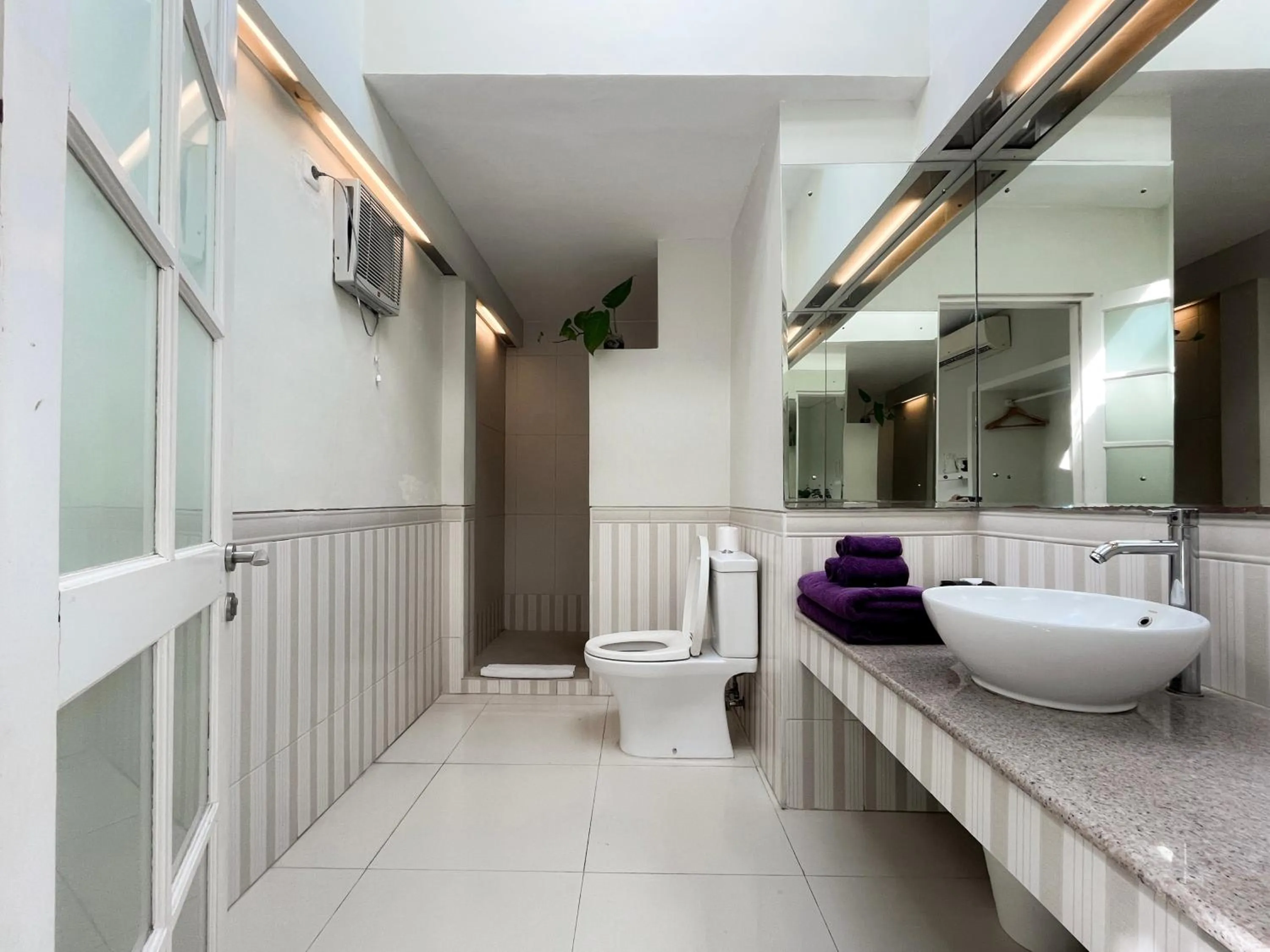 Bathroom in Casa Artista By Kresna Hospitality